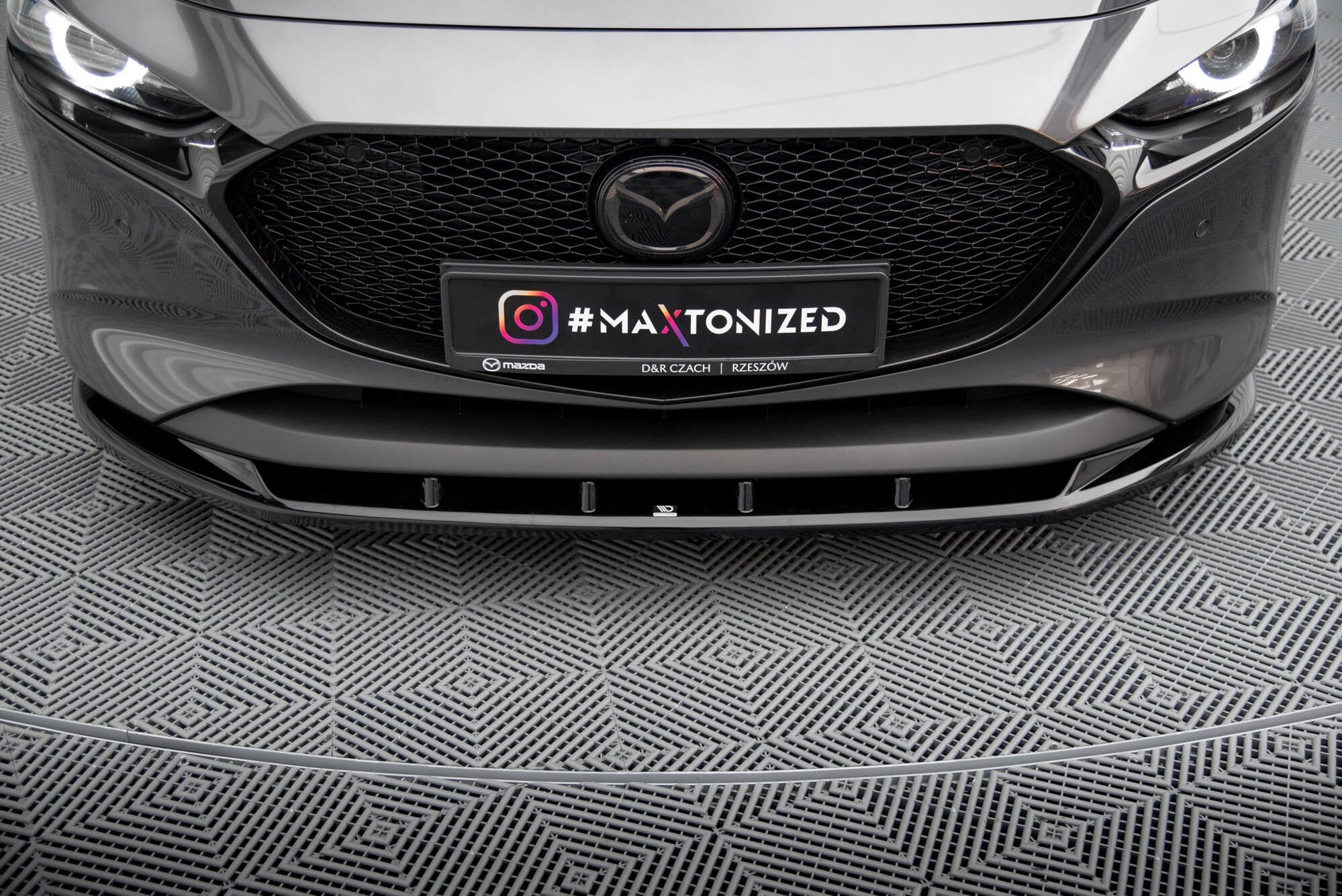 Maxton Design Splitter delantero V.1 para Mazda 3 Mk4 - imagen 2