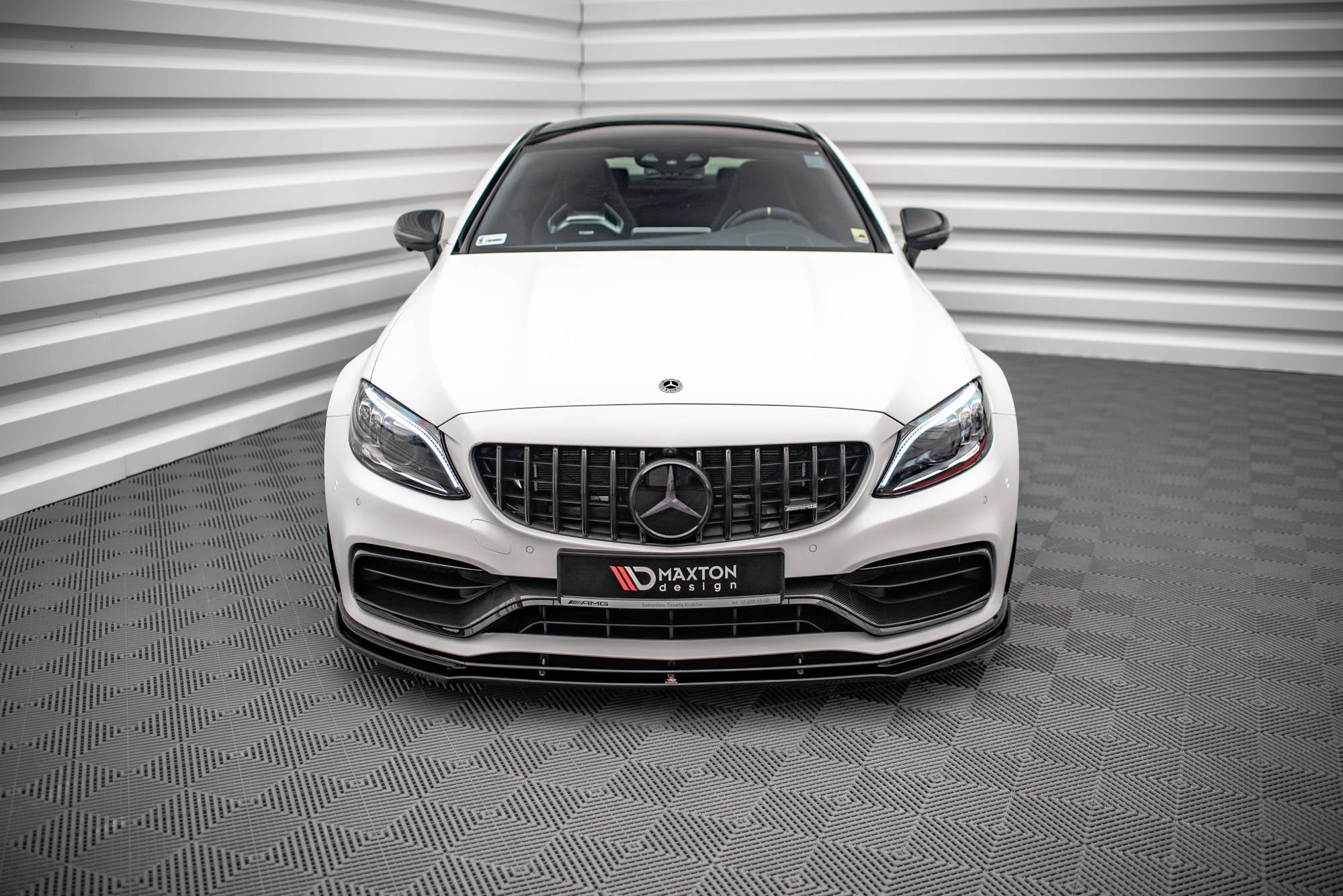 Maxton Design Splitter delantero V.1 para Mercedes-AMG C63 Coupe AMG Aero Pack C205 Facelift - imagen 2