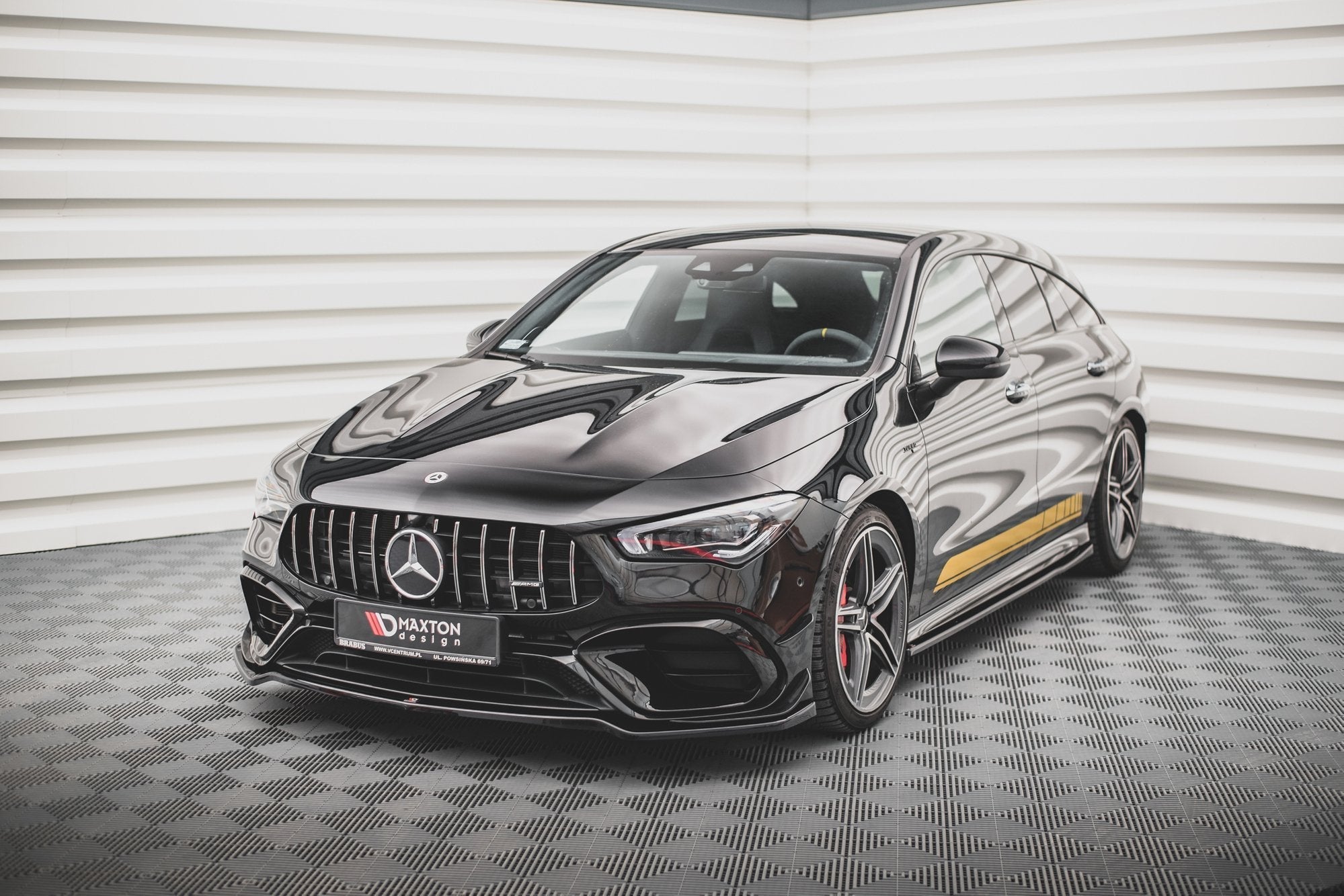 Maxton Design Splitter delantero V.1 para Mercedes-AMG CLA 45 Aero C118 - imagen 1
