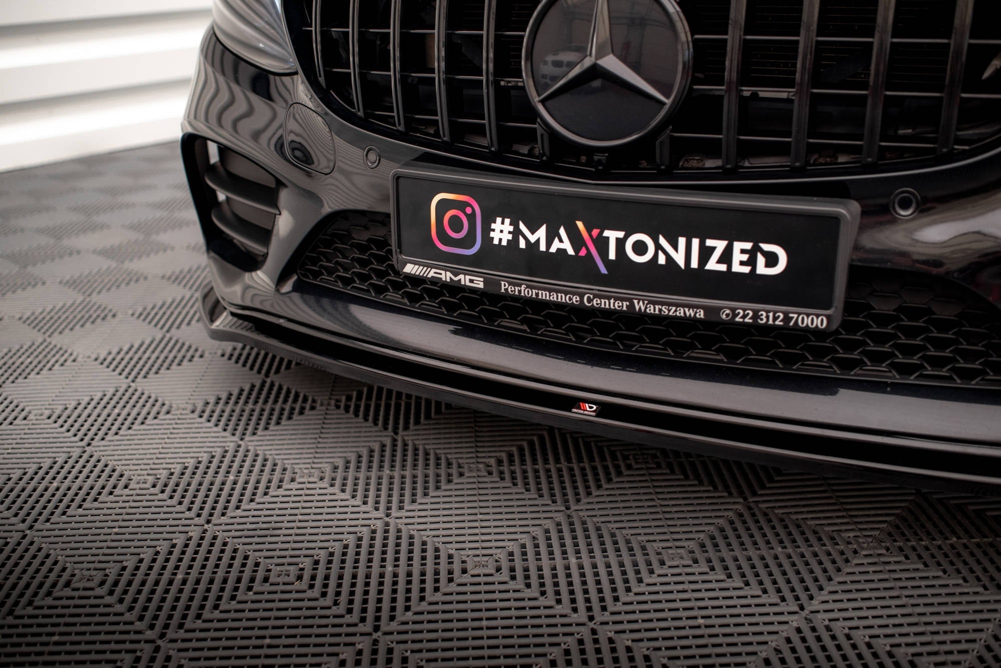 Maxton Design Splitter delantero V.1 para Mercedes-Benz C AMG Line Sedan / Coupe / Estate W205 / C205 / S205 Facelift - imagen 3