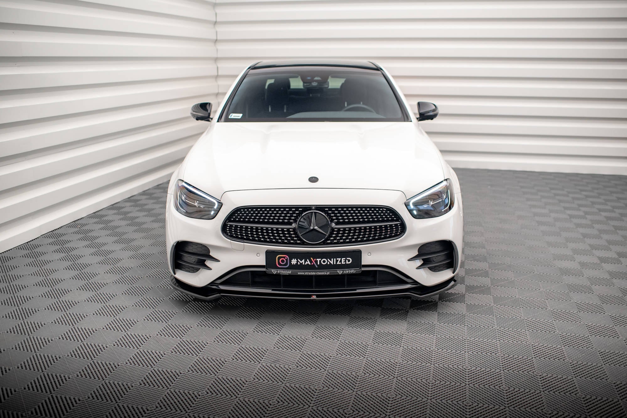 Maxton Design Splitter delantero V.1 para Mercedes-Benz E AMG-Line W213 Facelift - imagen 2