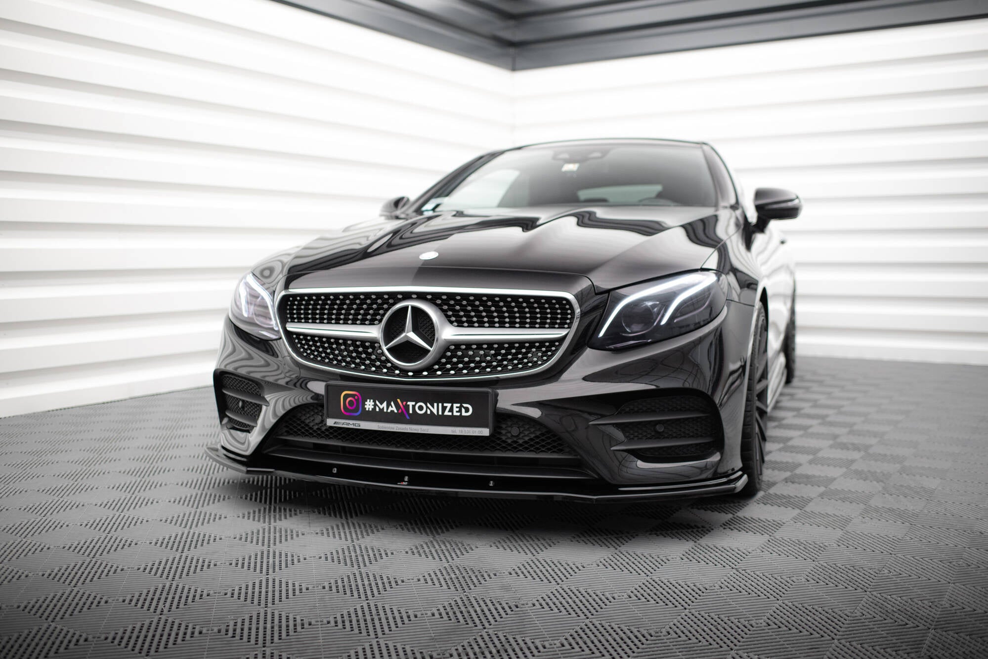 Maxton Design Splitter delantero V.1 para Mercedes-Benz E-Class W213 Coupe (C238) / Cabriolet (A238) AMG-Line / 53 AMG - imagen 1