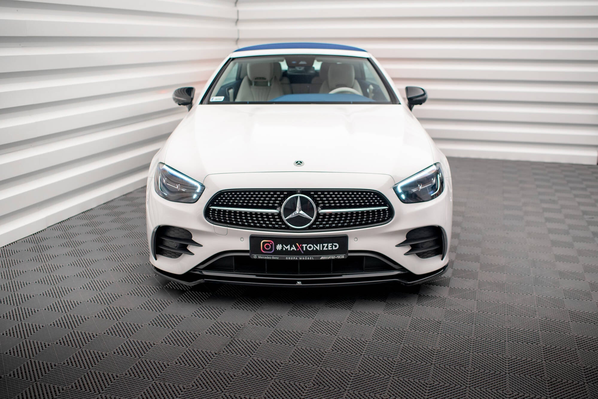 Maxton Design Splitter delantero V.1 para Mercedes-Benz E-Class W213 Coupe Facelift (C238 Facelift) / Cabriolet (A238 Facelift) AMG-Line / 53 AMG - imagen 2