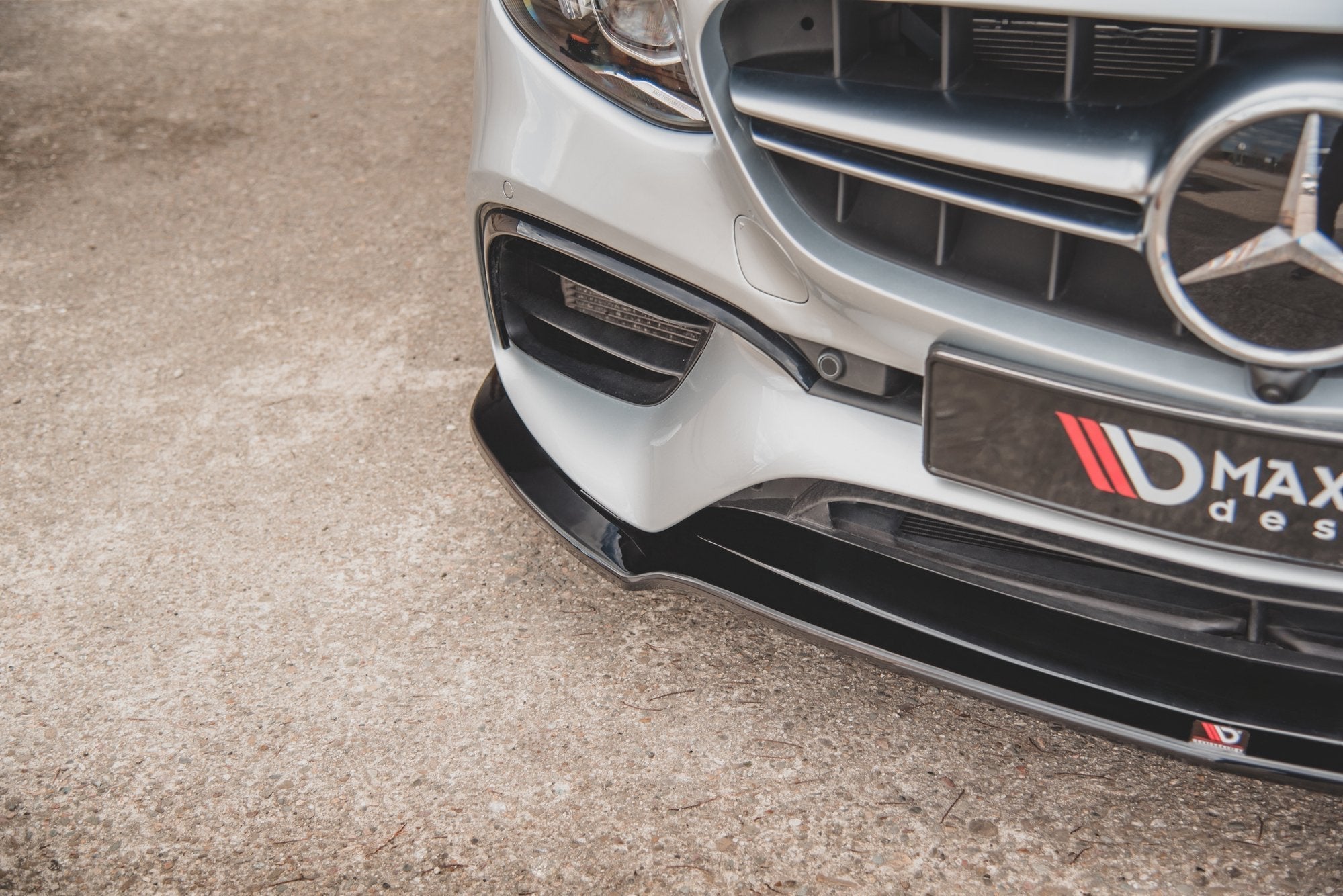 Maxton Design Splitter delantero V.1 para Mercedes-Benz E63 AMG Estate/Sedan S213/W213 - imagen 4
