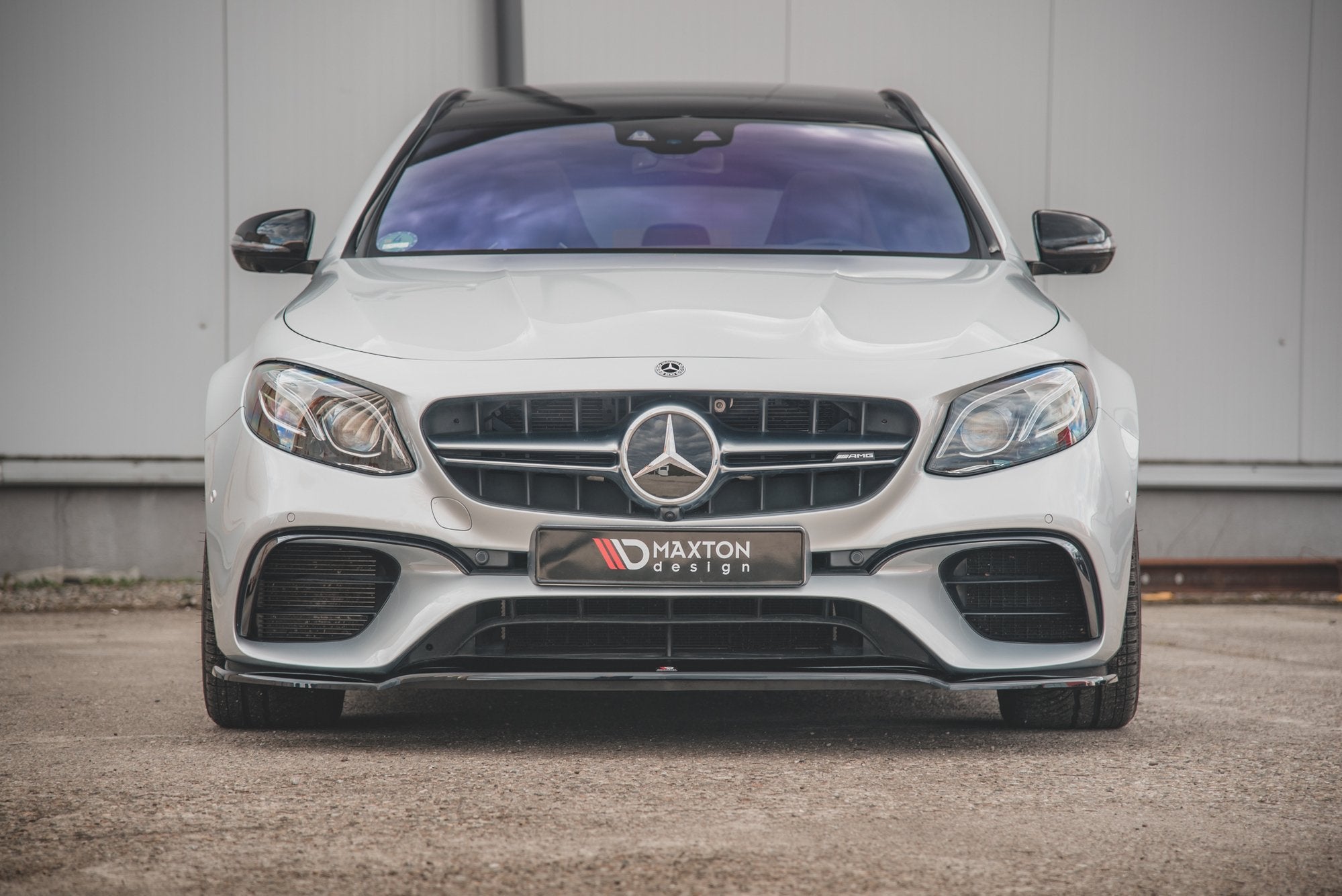 Maxton Design Splitter delantero V.1 para Mercedes-Benz E63 AMG Estate/Sedan S213/W213 - imagen 1