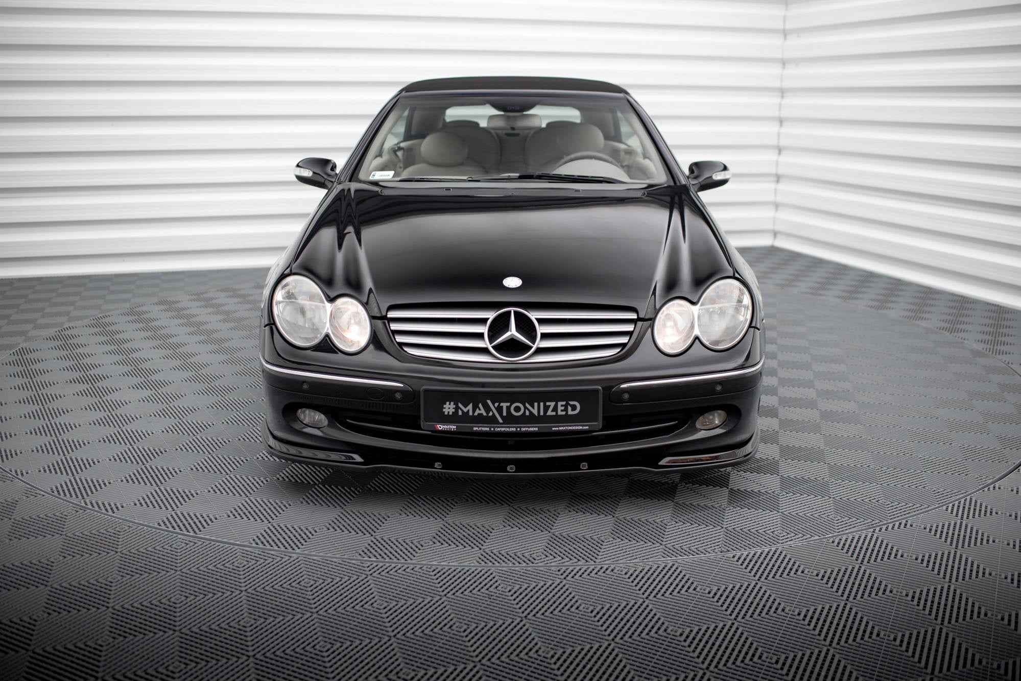 Maxton Design Splitter delantero V.1 para Mercedes CLK W 209 FOR Standard Version - imagen 2