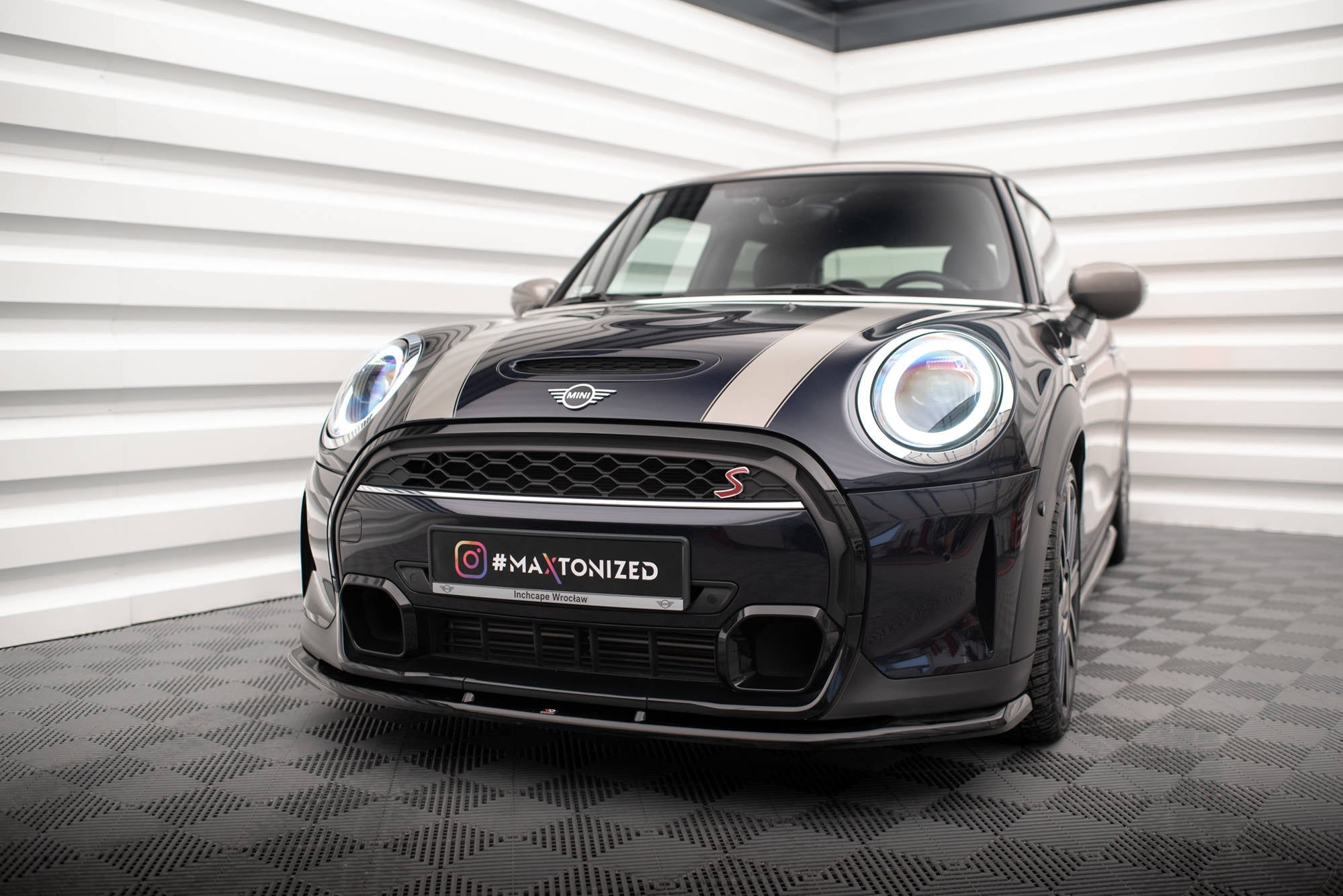 Maxton Design Splitter delantero V.1 para Mini Cooper S F56 Facelift - imagen 1