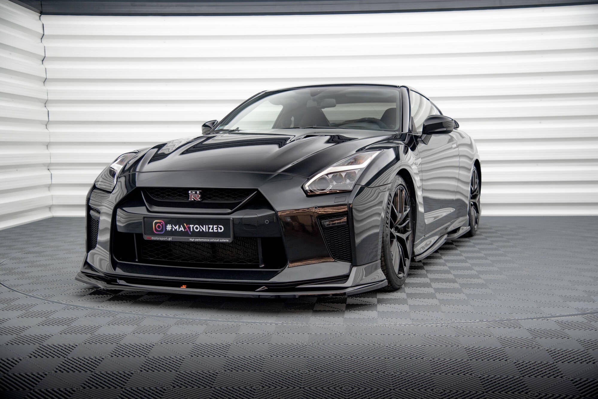 Maxton Design Splitter delantero V.1 para Nissan GTR R35 Facelift - imagen 1