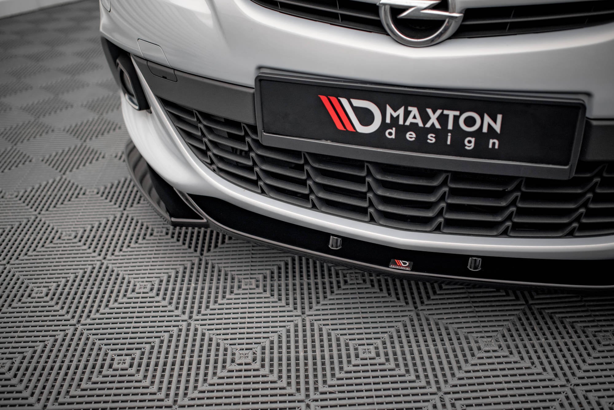 Maxton Design Splitter delantero V.1 para Opel Astra GTC OPC-Line J - imagen 3