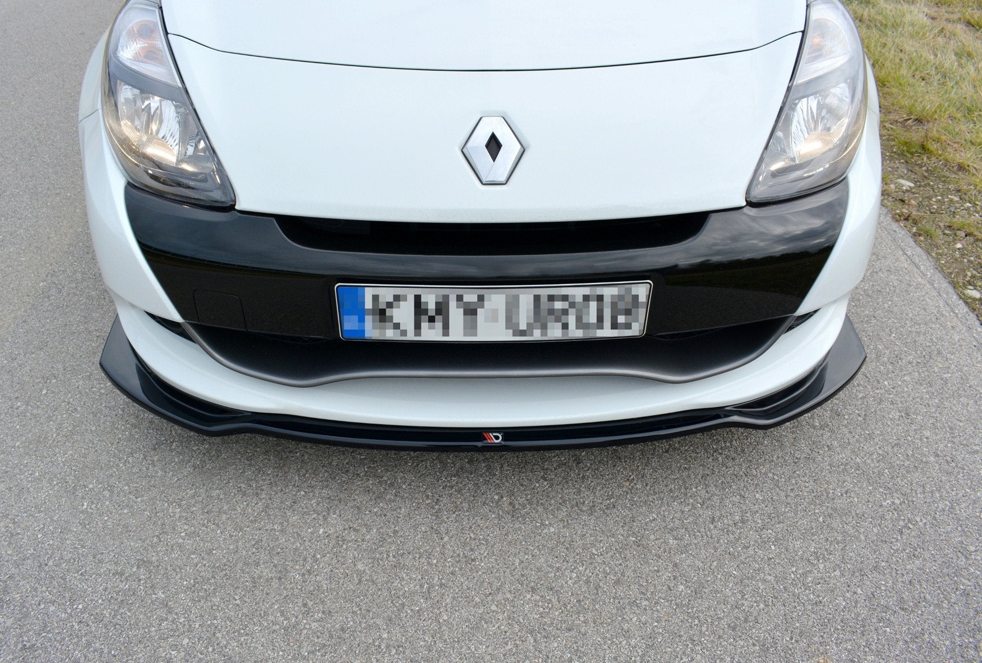 Maxton Design Splitter delantero V.1 para Renault Clio Mk3 RS Facelift - imagen 4