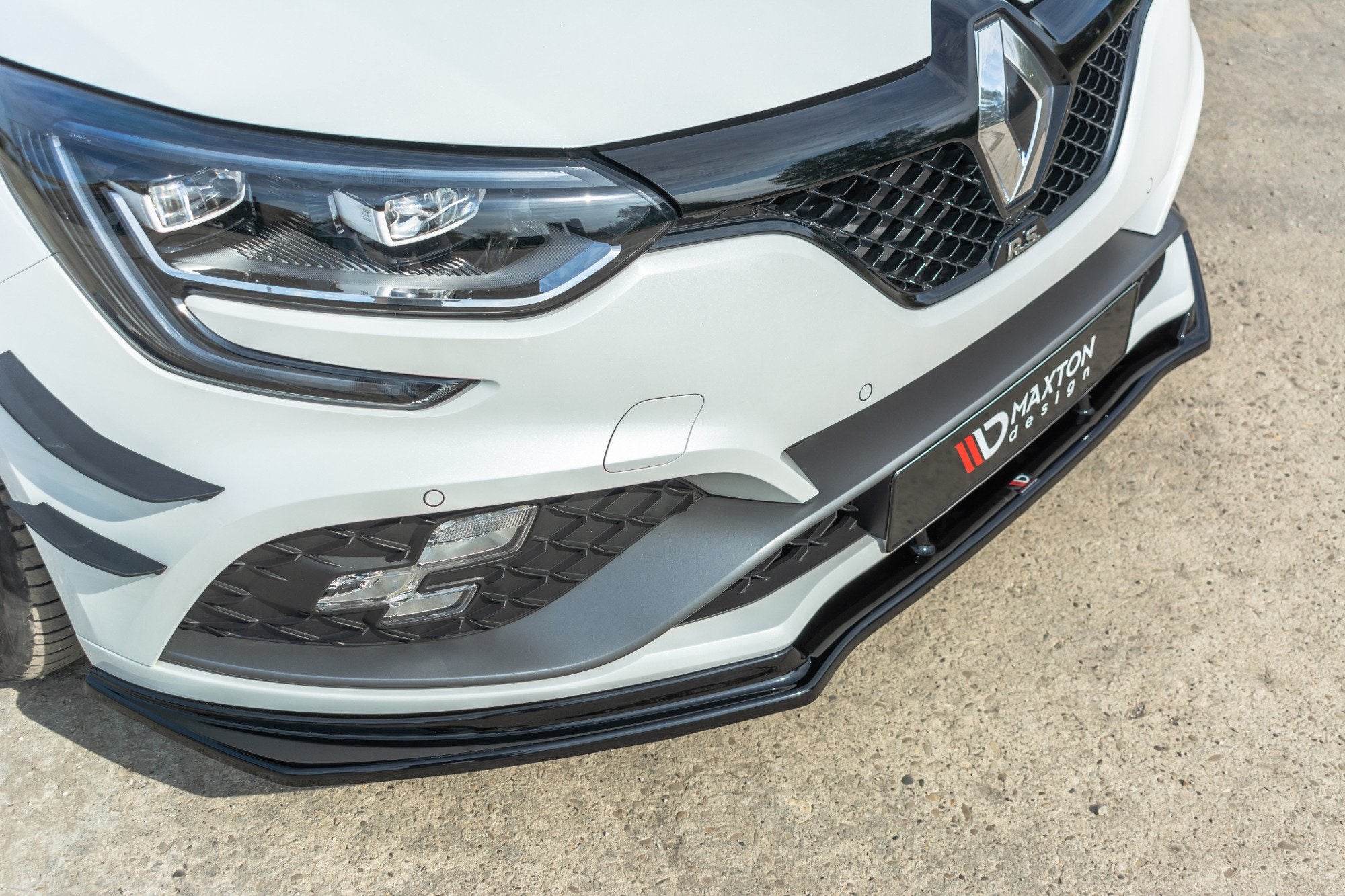 Maxton Design Splitter delantero V.1 para Renault Megane Mk4 RS - imagen 1