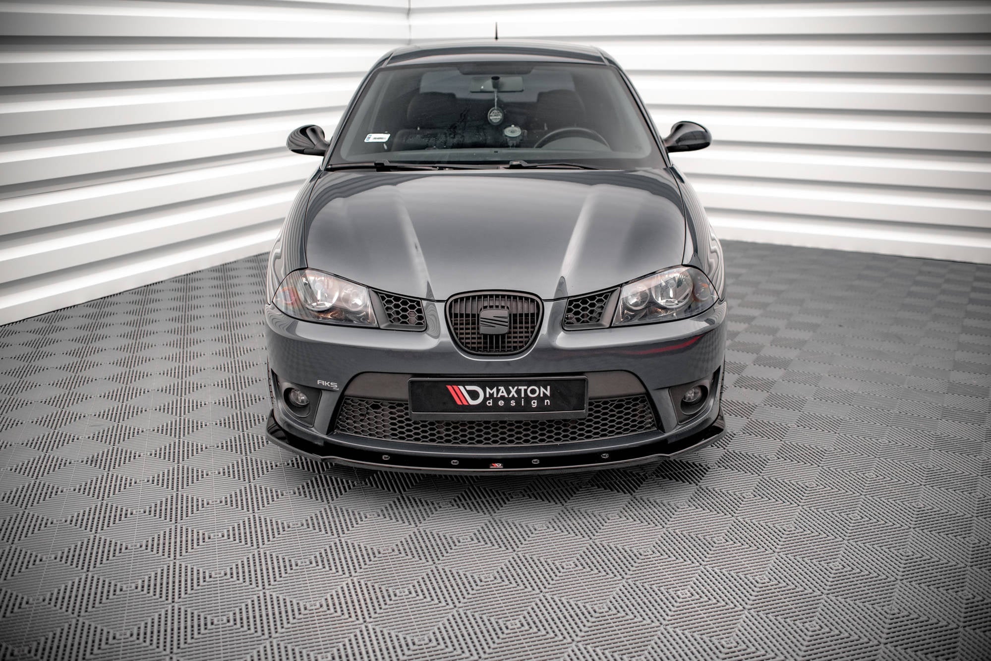 Maxton Design Splitter delantero V.1 para Seat Ibiza Cupra Mk3 - imagen 2