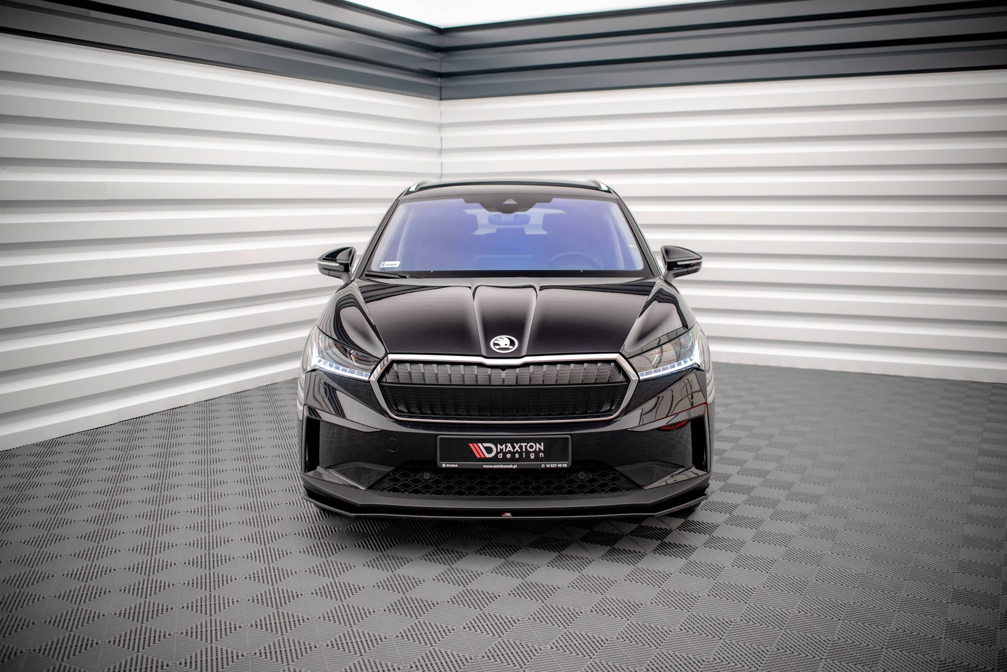Maxton Design Splitter delantero V.1 para Skoda Enyaq iV - imagen 2