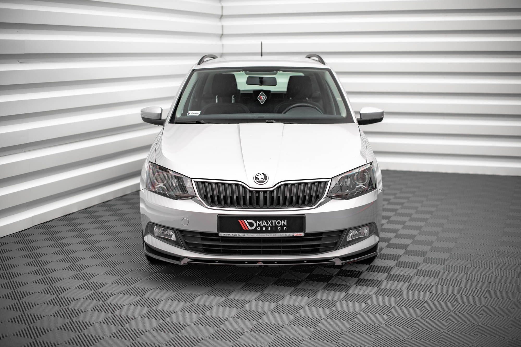 Maxton Design Splitter delantero V.1 para Skoda Fabia Mk3 - imagen 2