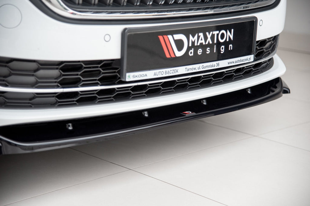 Maxton Design Splitter delantero V.1 para Skoda Octavia Mk4 - imagen 5
