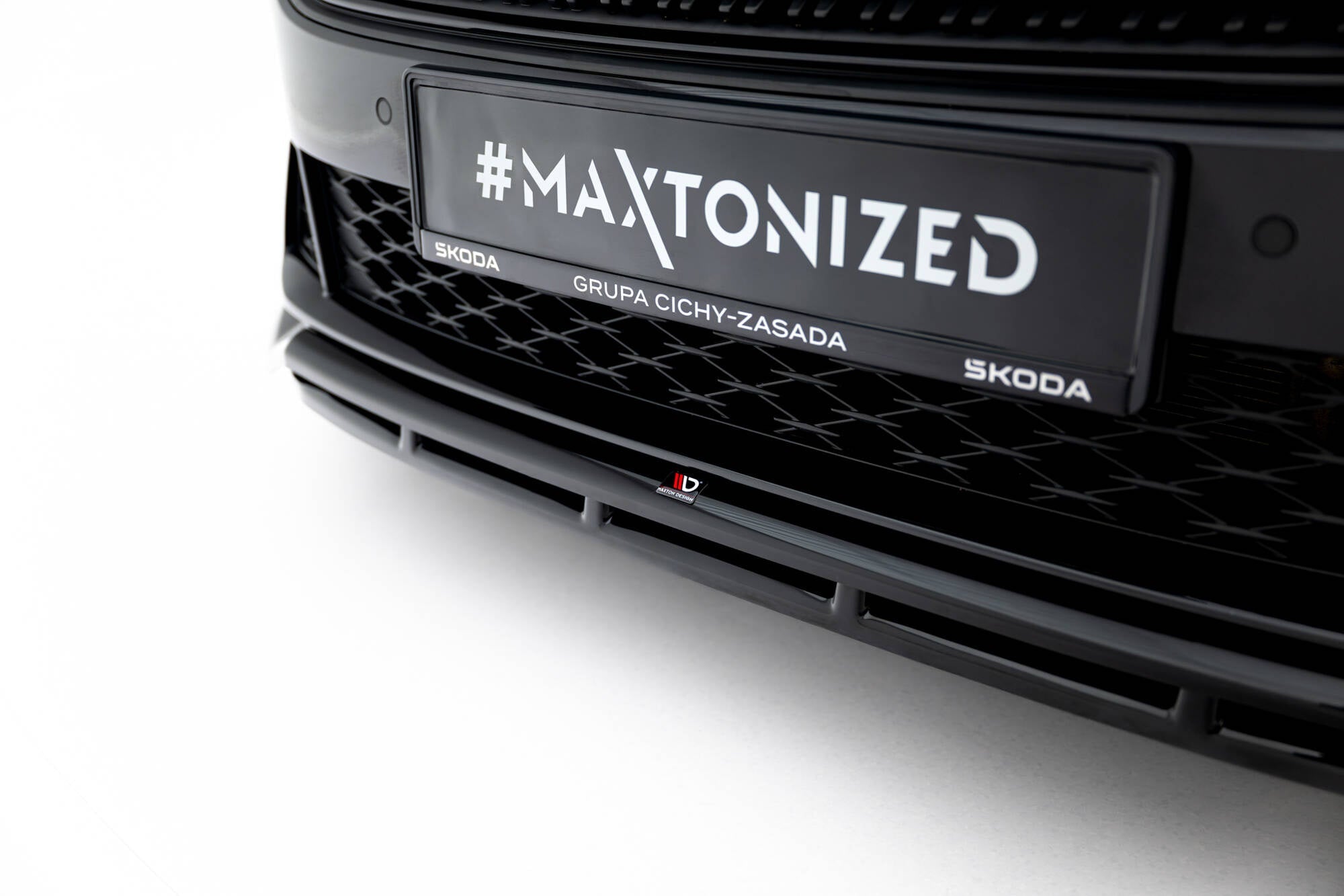 Maxton Design Splitter delantero V.1 para Skoda Octavia RS Liftback / Combi Mk4 Facelift - imagen 4