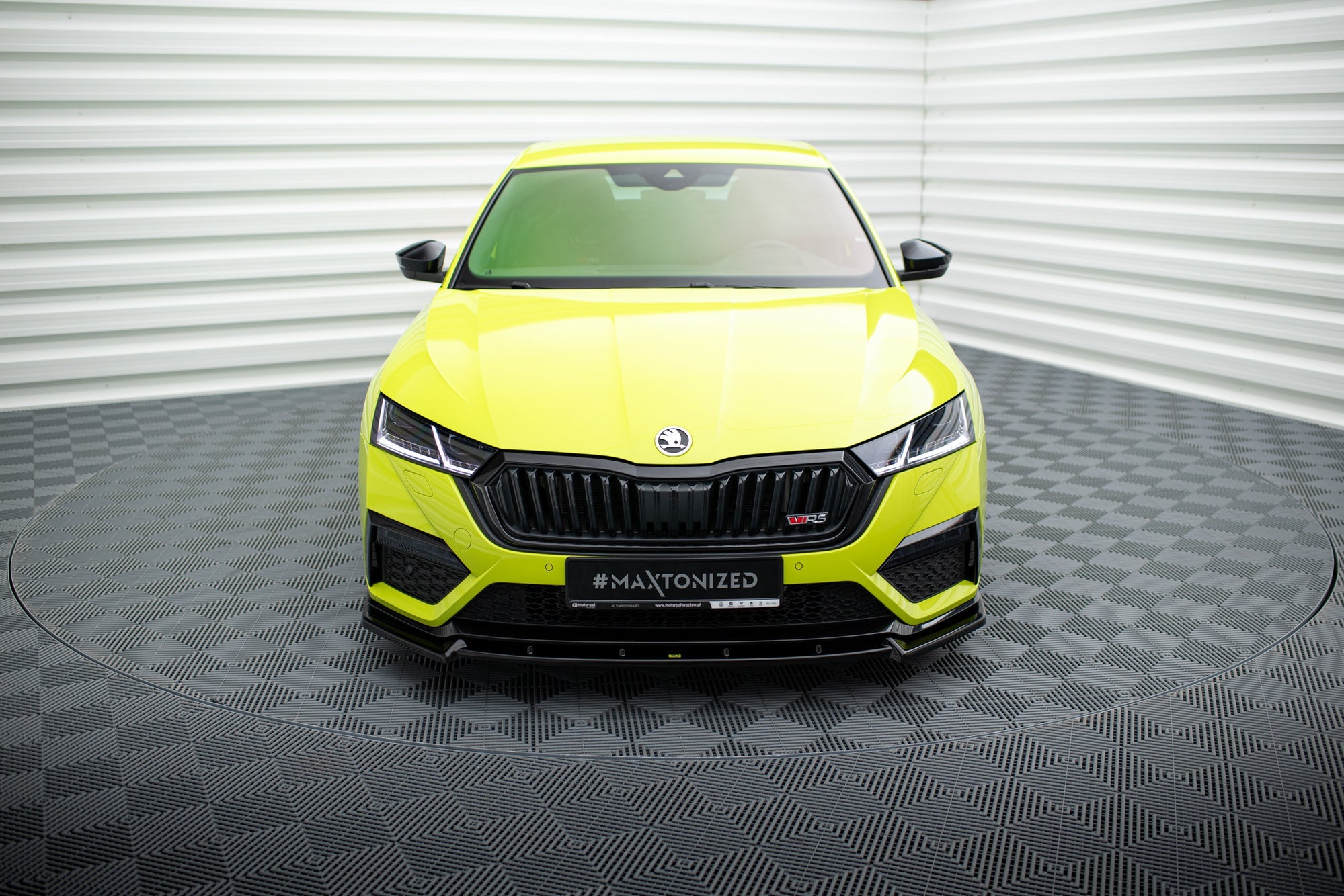 Maxton Design Splitter delantero V.1 para Skoda Octavia RS Mk4 - imagen 2
