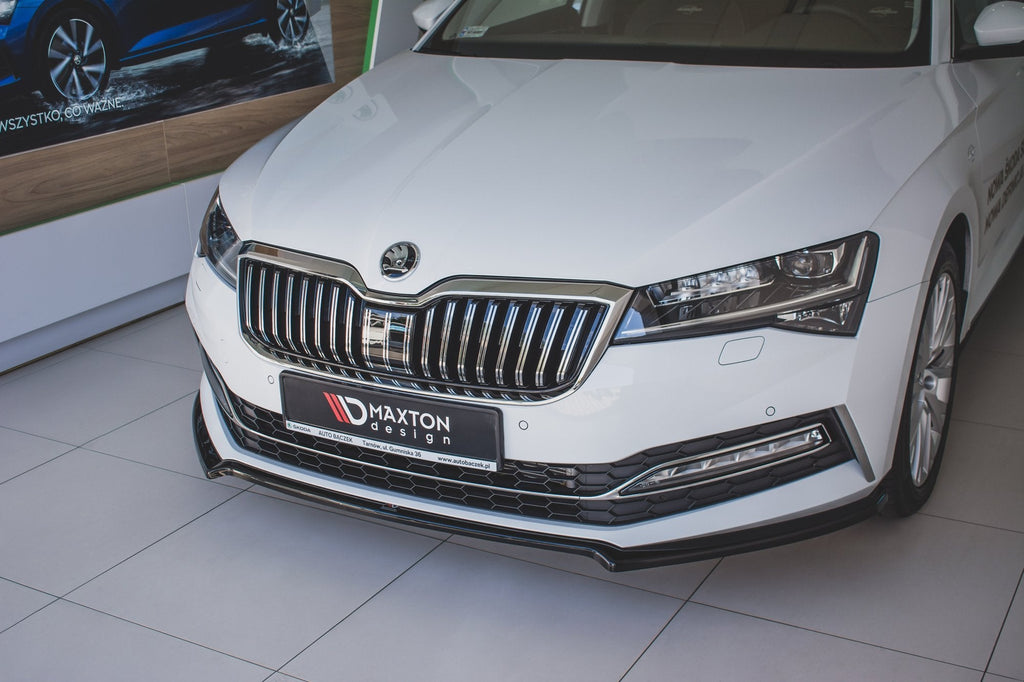 Maxton Design Splitter delantero V.1 para Skoda Superb Liftback / Combi Mk3 Facelift - imagen 1