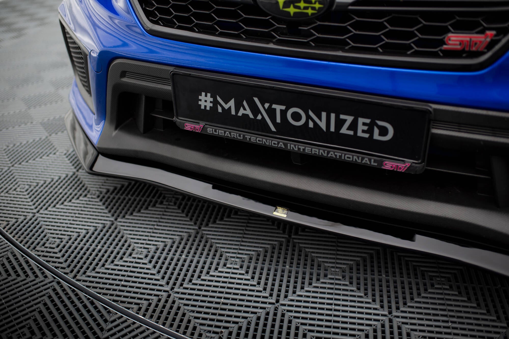 Maxton Design Splitter delantero V.1 para Subaru WRX STI Mk1 Facelift - imagen 3