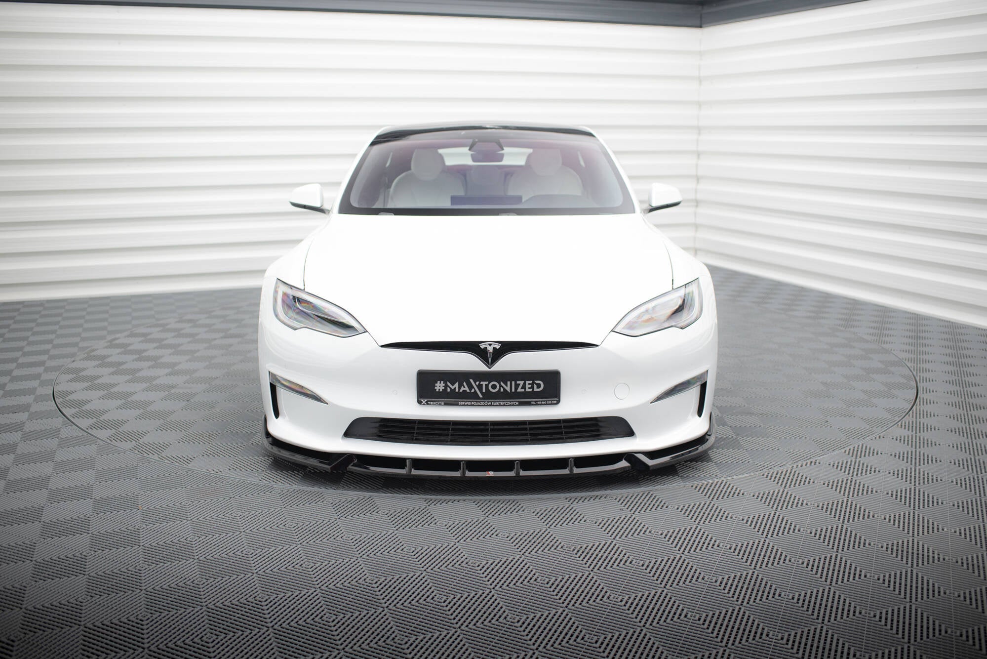 Maxton Design Splitter delantero V.1 para Tesla Model S Plaid Mk1 Facelift - imagen 2