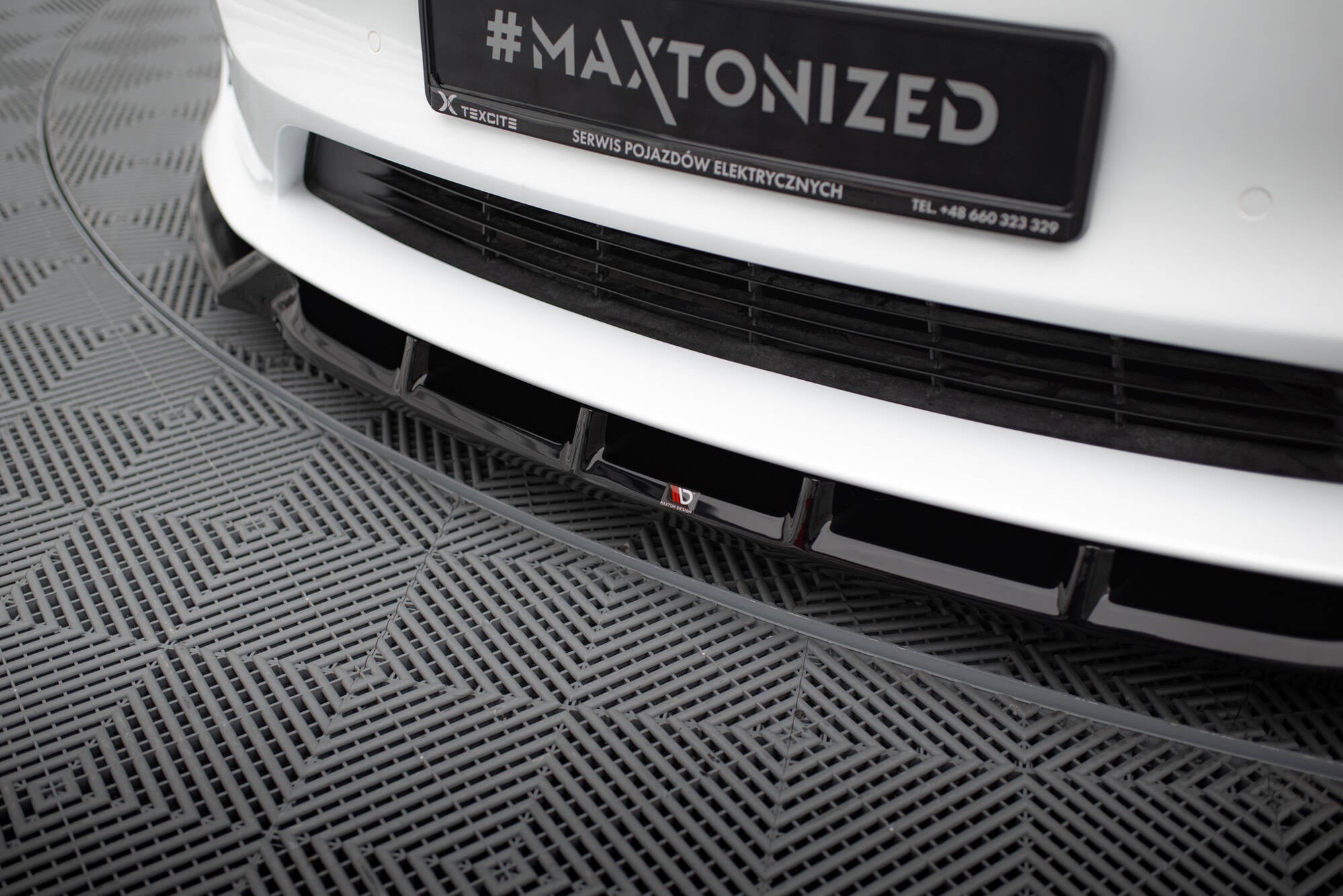 Maxton Design Splitter delantero V.1 para Tesla Model S Plaid Mk1 Facelift - imagen 3