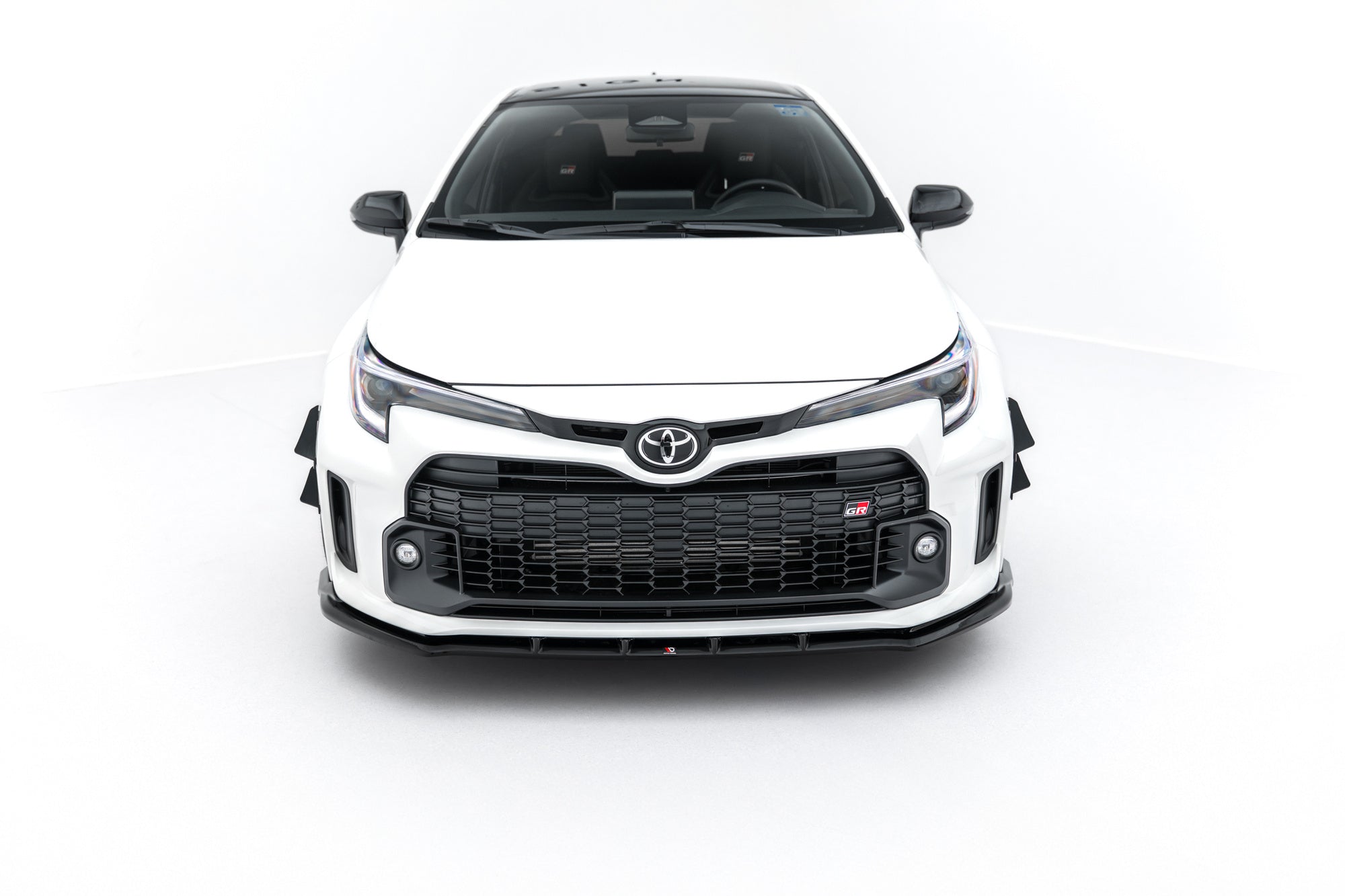 Maxton Design Splitter delantero V.1 para Toyota GR Corolla Mk12 - imagen 4