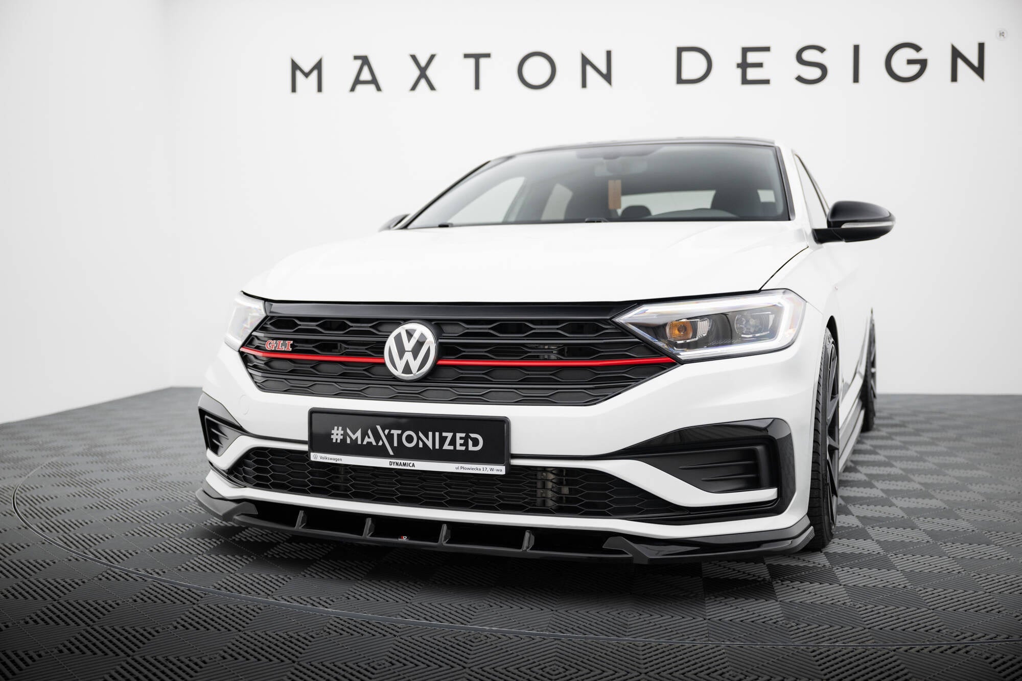 Maxton Design Splitter delantero V.1 para Volkswagen Jetta GLI Mk7 - imagen 1
