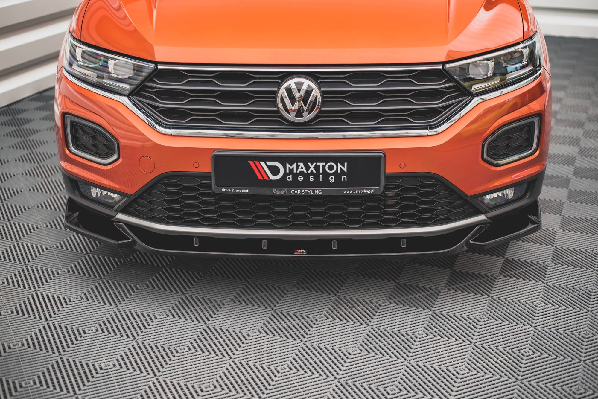 Maxton Design Splitter delantero V.1 para Volkswagen T-Roc Mk1 - imagen 2