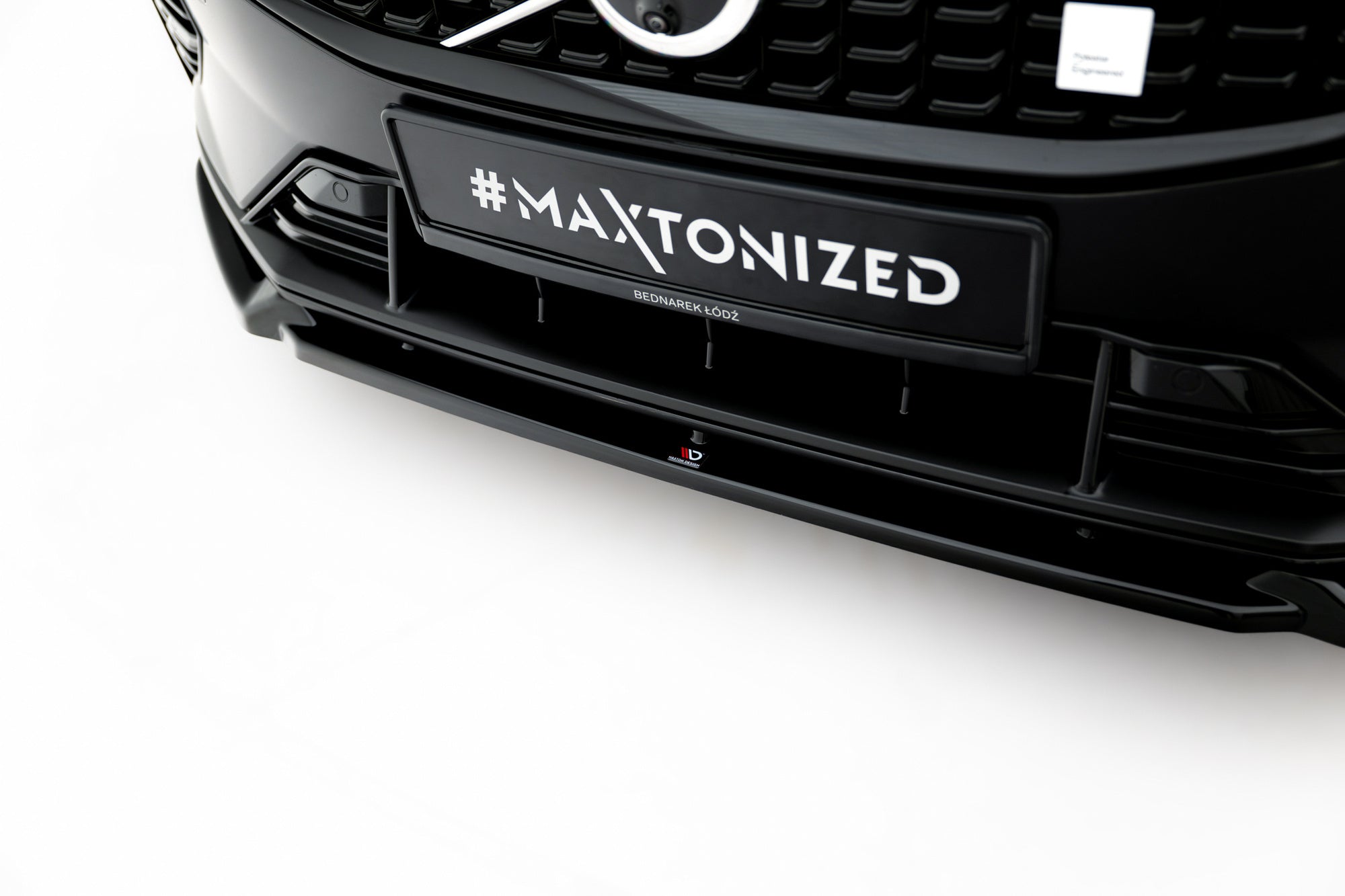 Maxton Design Splitter delantero V.1 para Volvo S60/V60 R-Design Mk3 - imagen 3