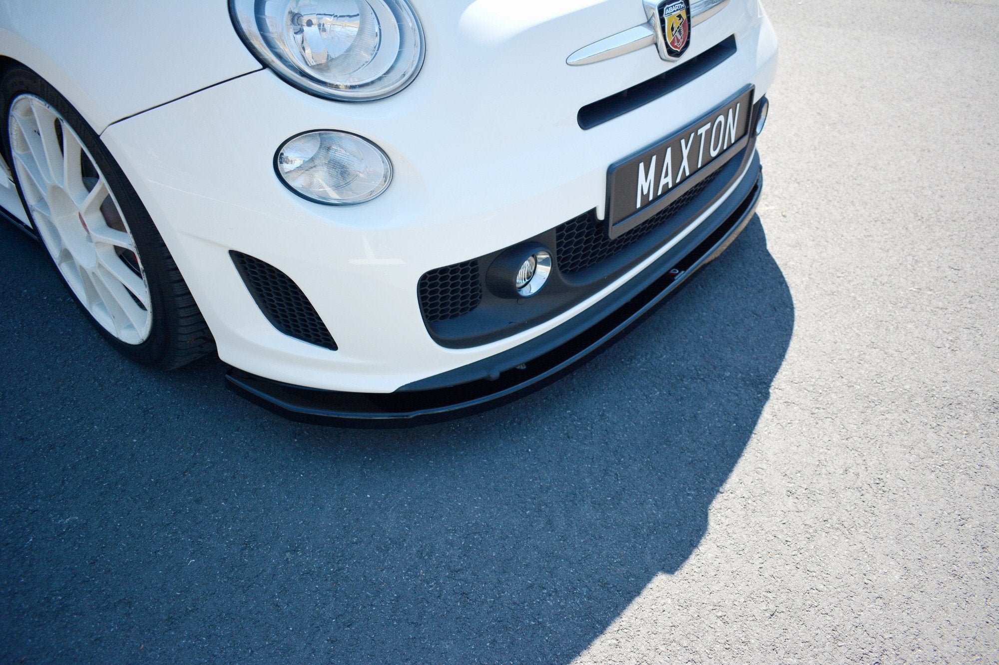 Maxton Design Splitter delantero V.2 para Abarth 500 Mk1 - imagen 3