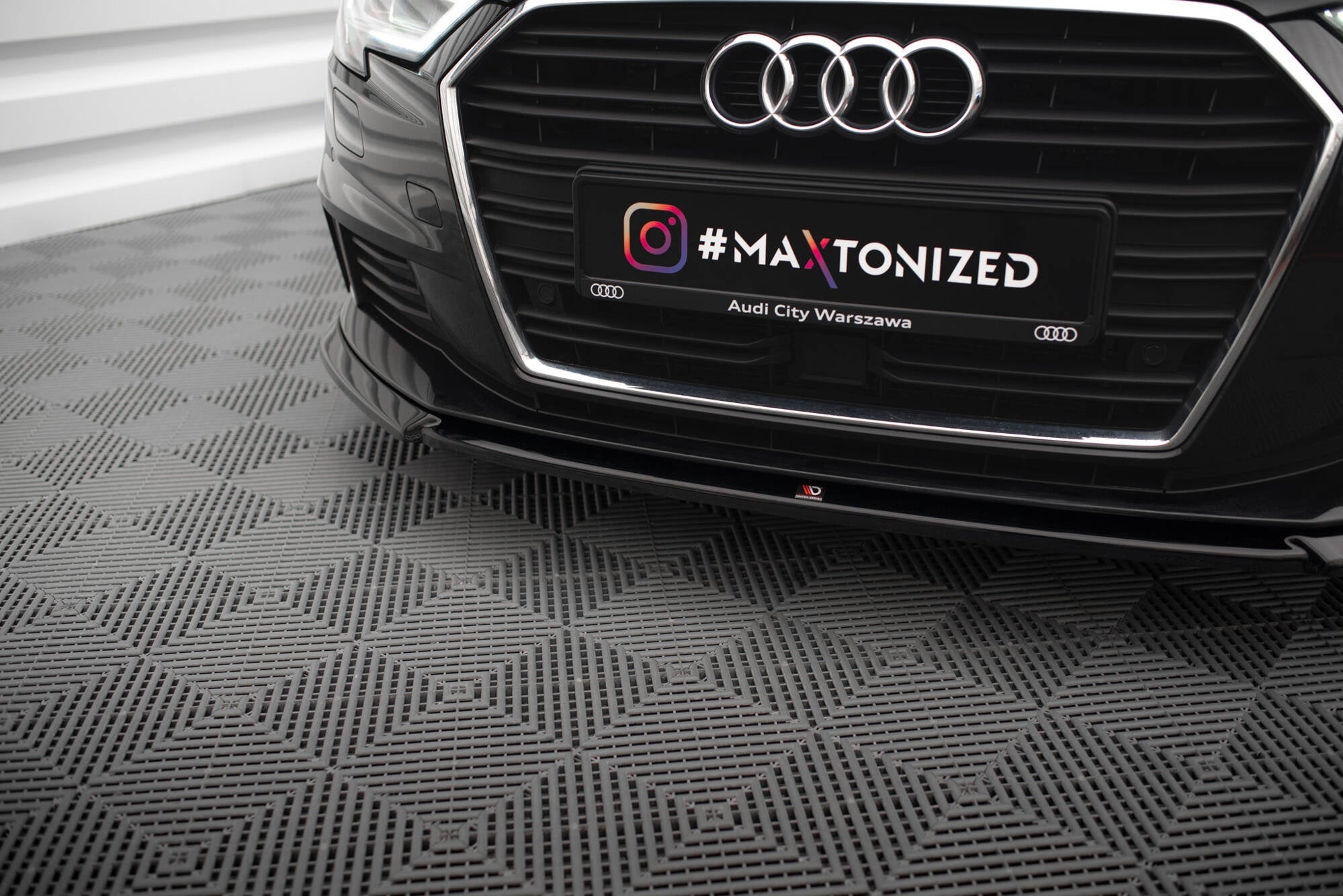 Maxton Design Splitter delantero V.2 para Audi A3 Sportback 8V Facelift - imagen 3
