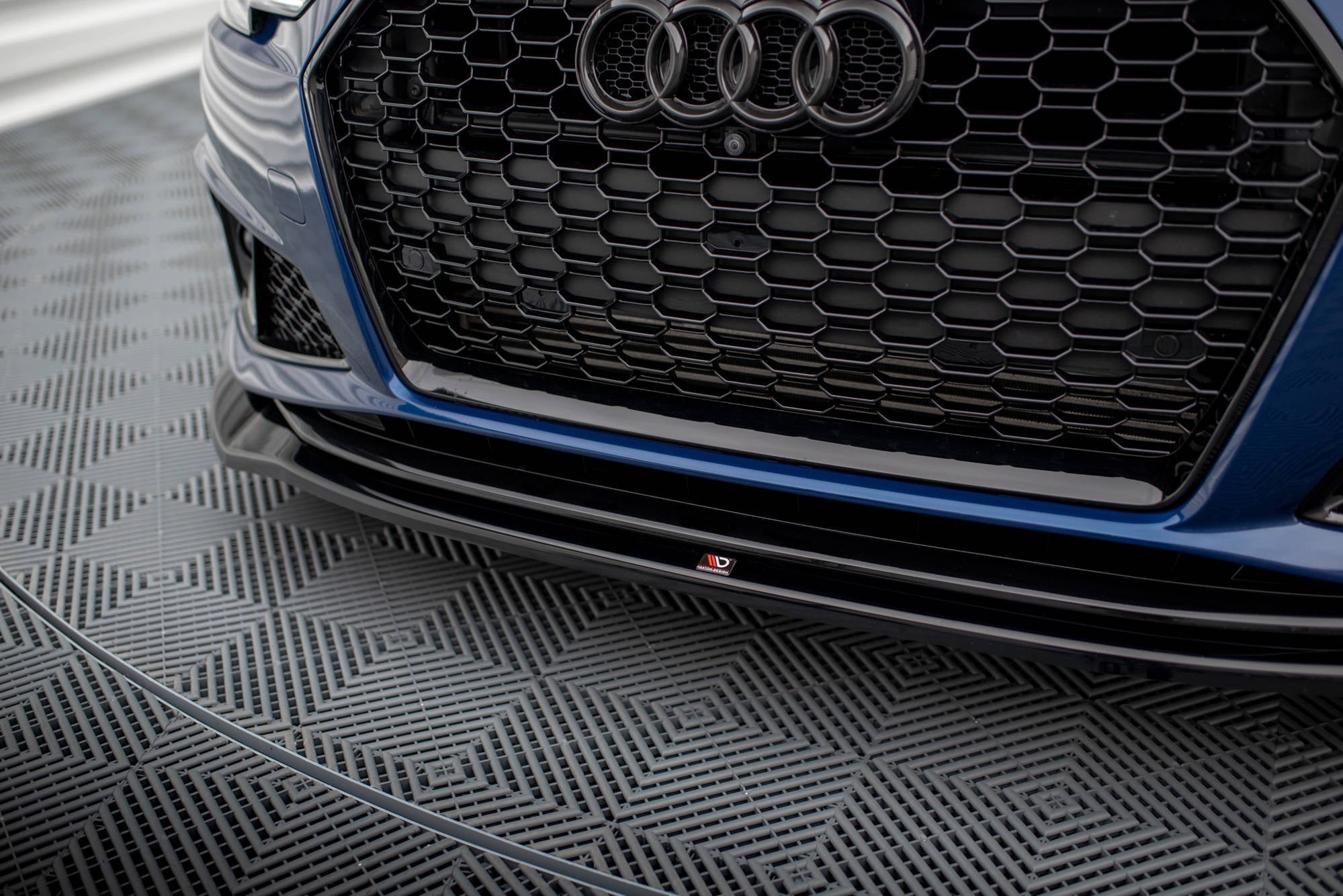 Maxton Design Splitter delantero V.2 para Audi A4 Competition B9 - imagen 3