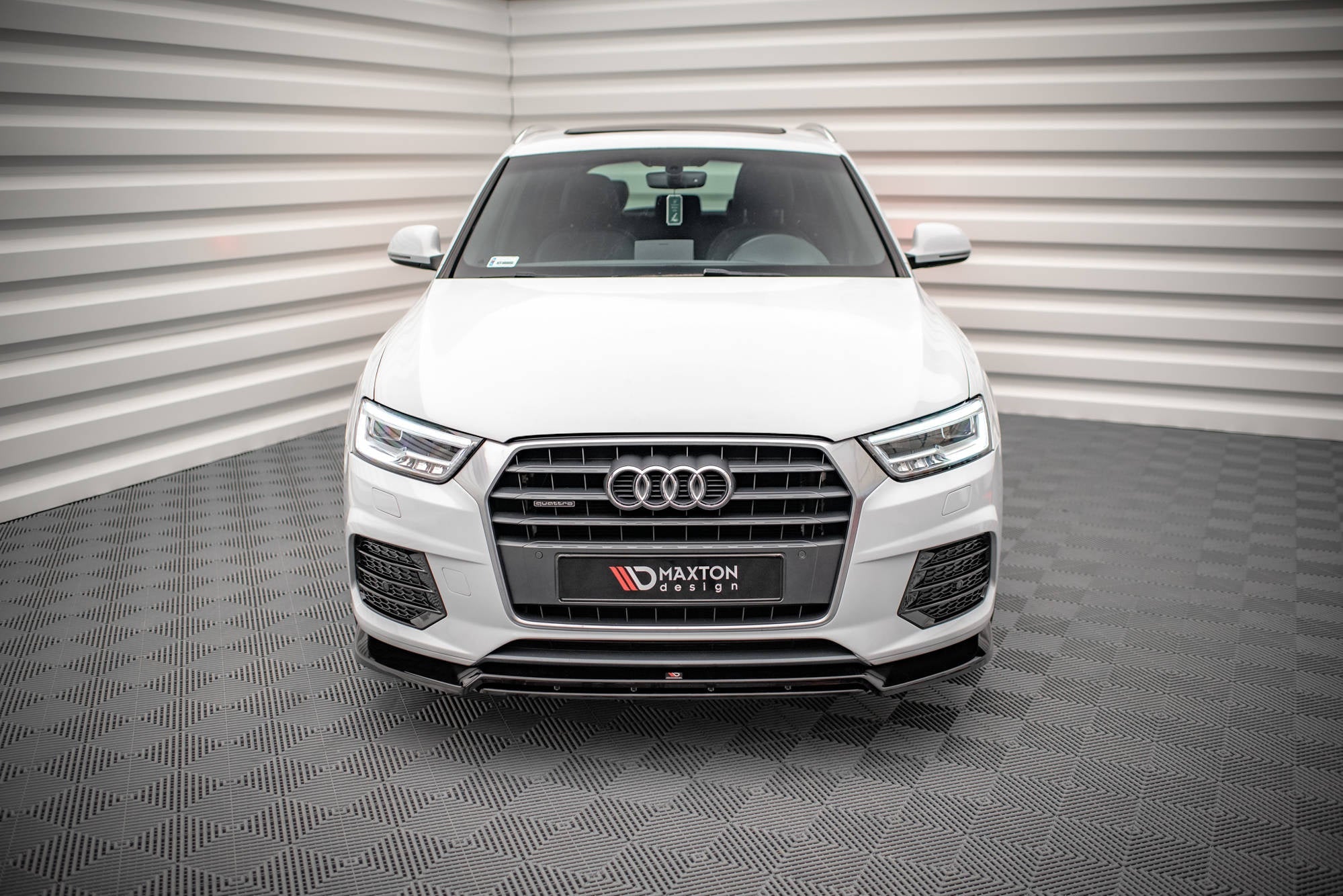 Maxton Design Splitter delantero V.2 para Audi Q3 Sport 8U Facelift - imagen 2