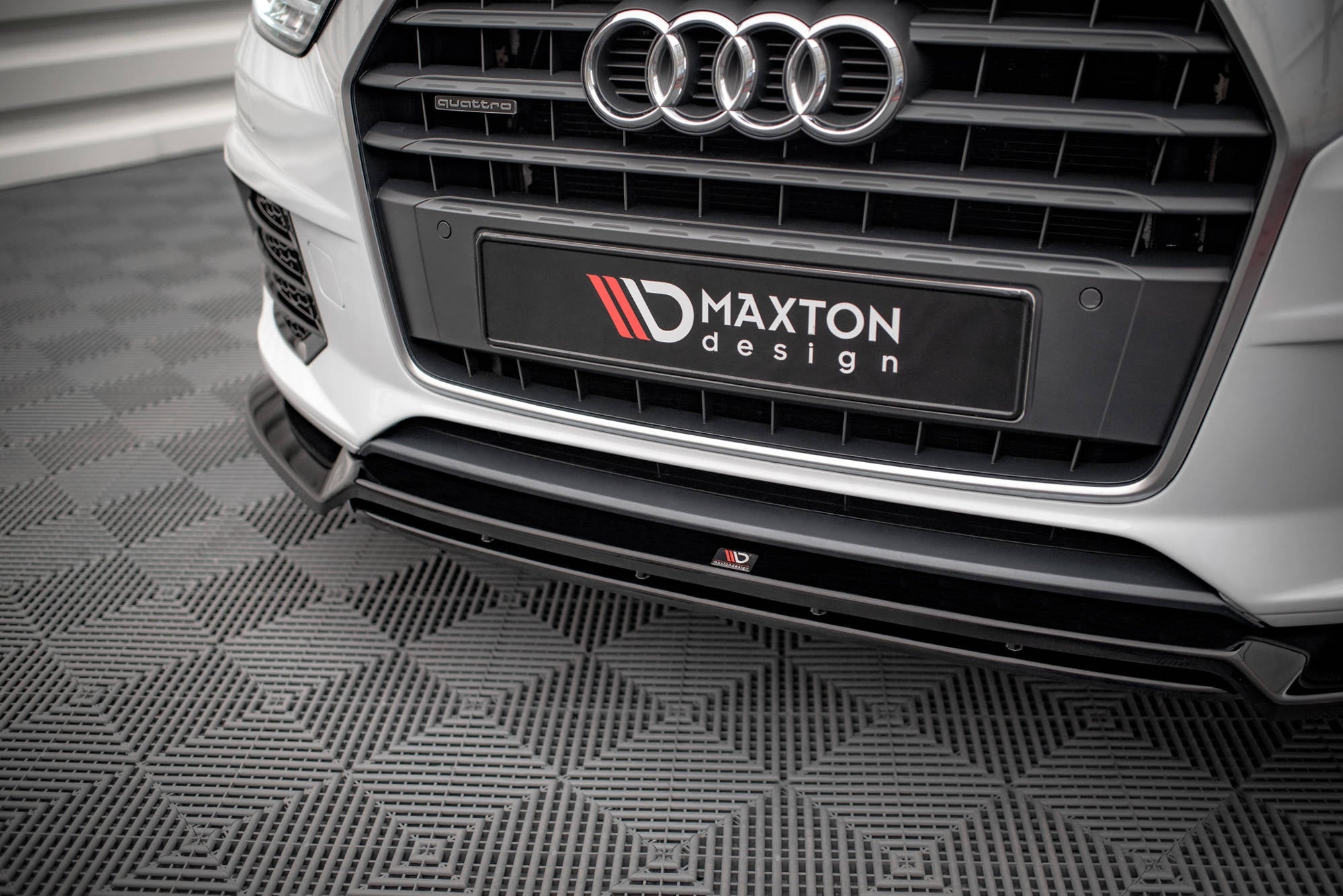 Maxton Design Splitter delantero V.2 para Audi Q3 Sport 8U Facelift - imagen 3