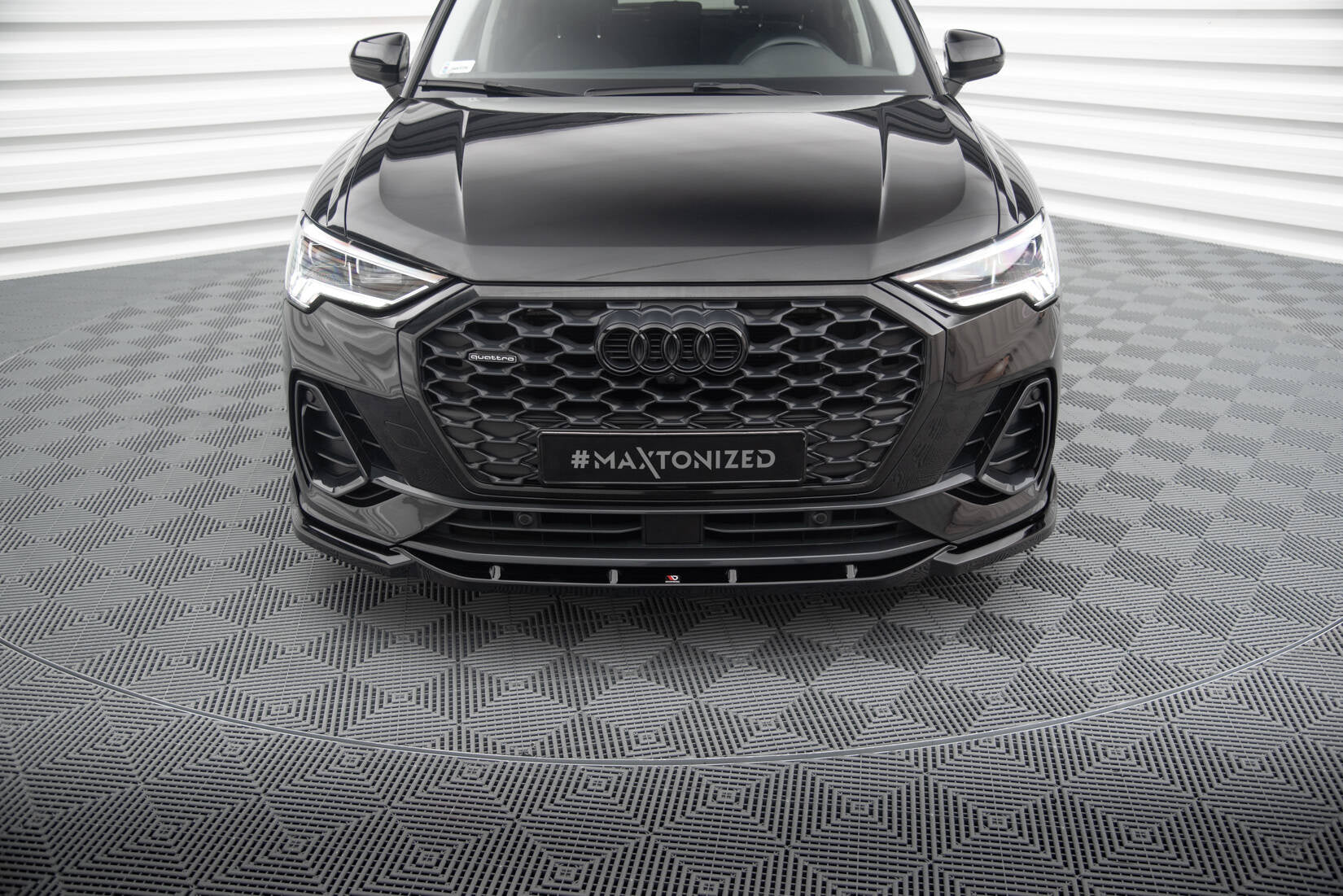 Maxton Design Splitter delantero V.2 para Audi Q3 Sportback F3 - imagen 2