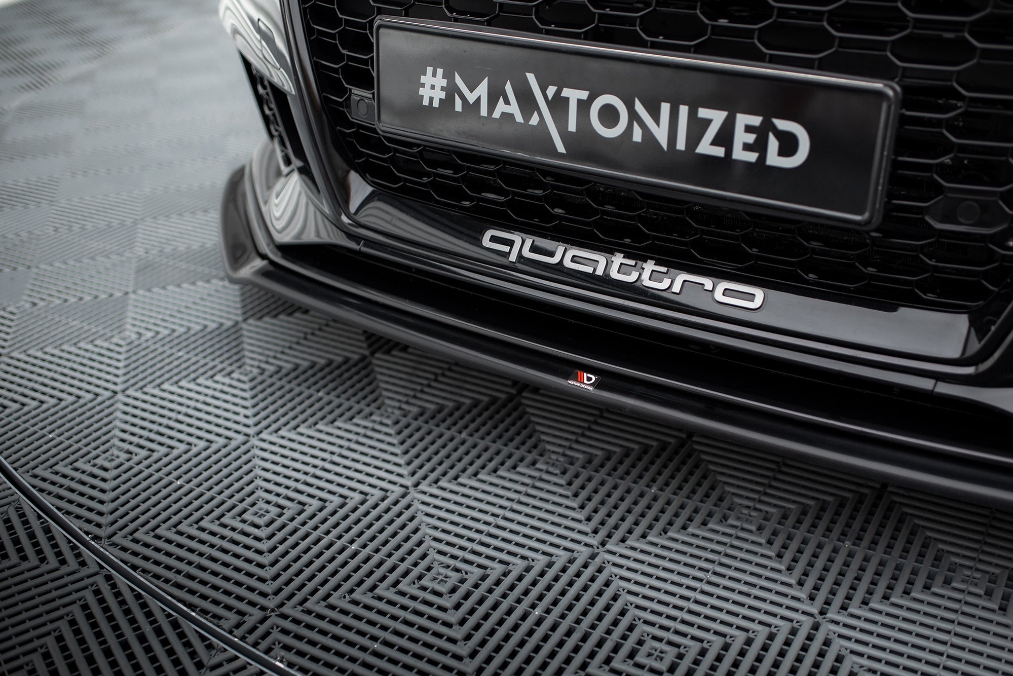 Maxton Design Splitter delantero V.2 para Audi RS3 Sedan 8V Facelift - imagen 2