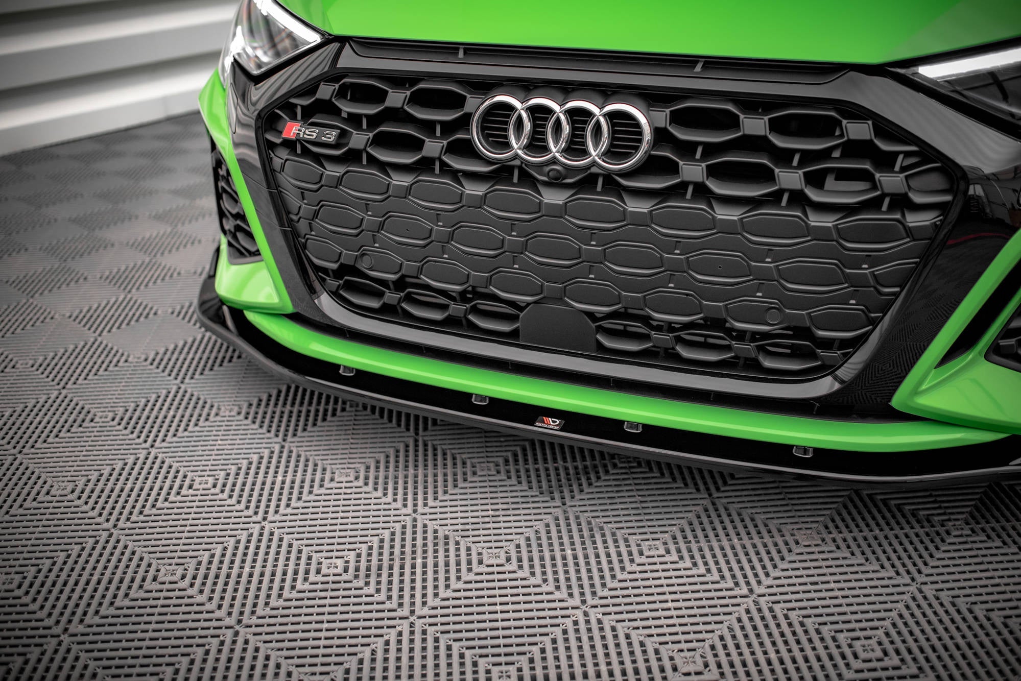 Maxton Design Splitter delantero V.2 para Audi RS3 Sedan 8Y - imagen 3