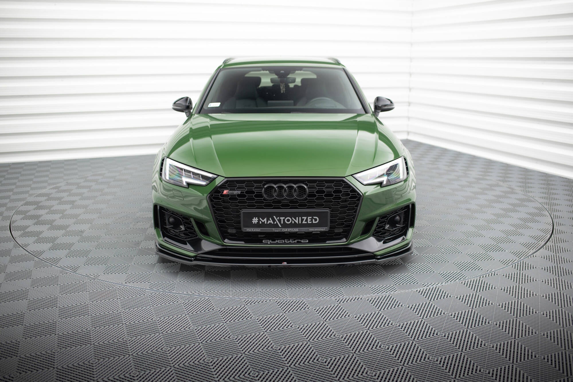 Maxton Design Splitter delantero V.2 para Audi RS4 B9 - imagen 2