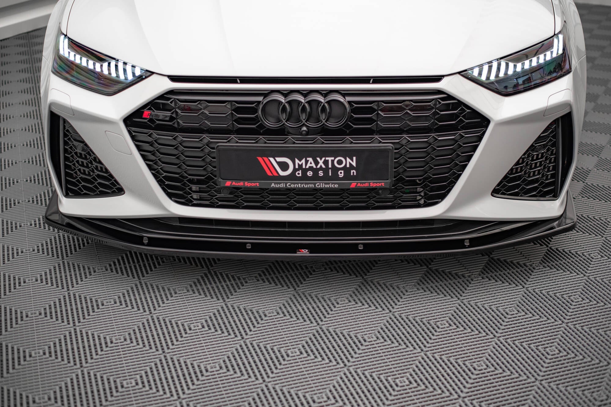 Maxton Design Splitter delantero V.1 para Audi RS7 C8 - imagen 2