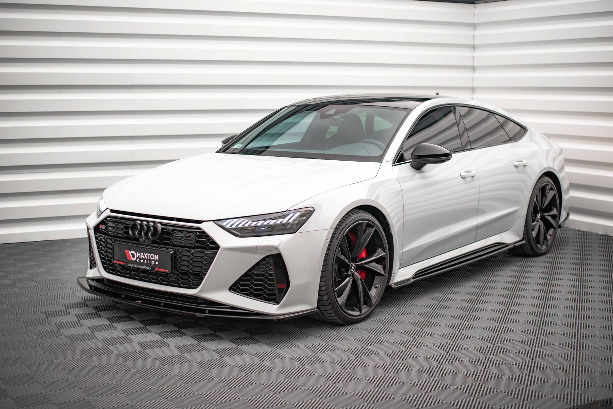 Maxton Design Splitter delantero V.1 para Audi RS7 C8 - imagen 1