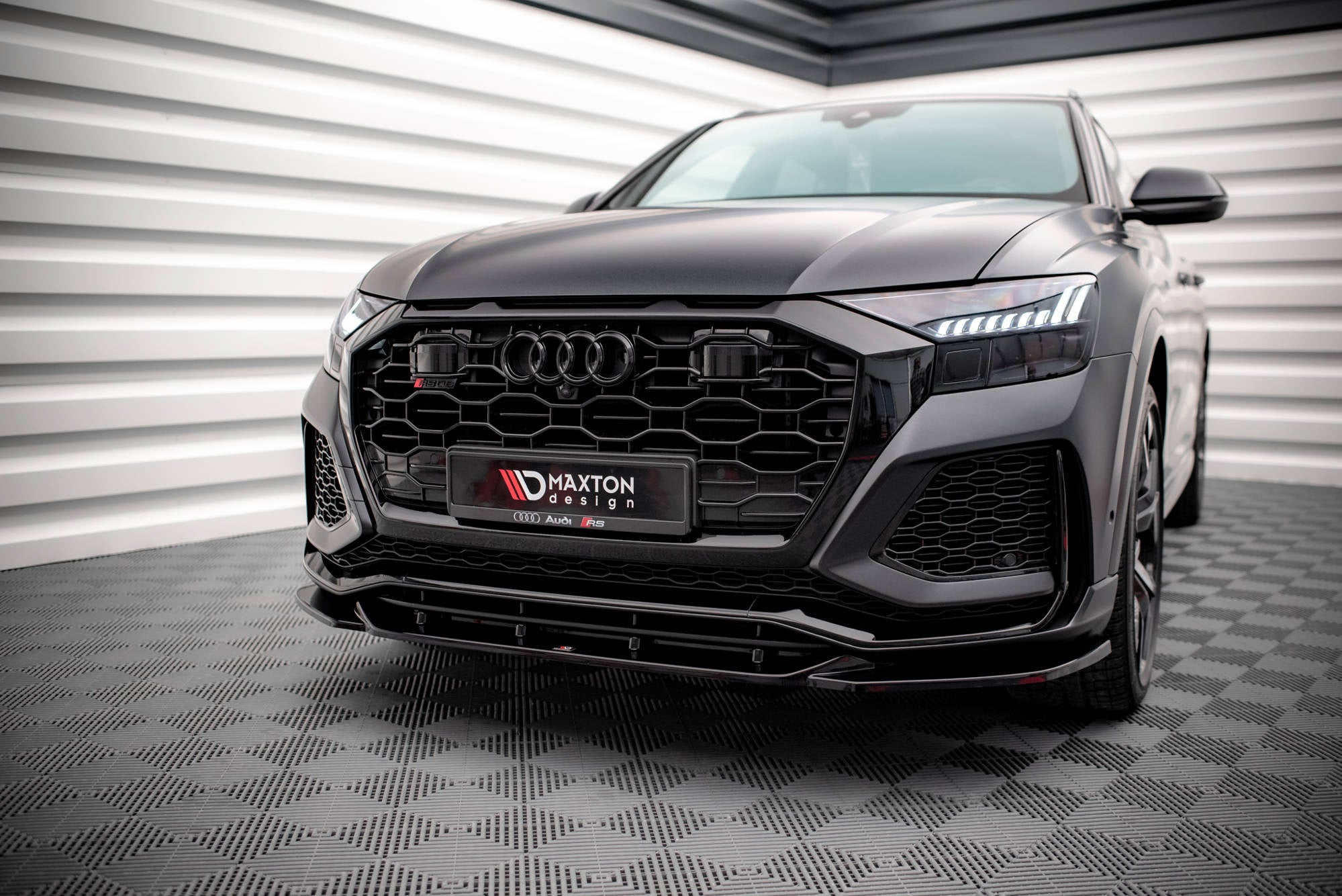 Maxton Design Splitter delantero V.2 para Audi RSQ8 Mk1 - imagen 1
