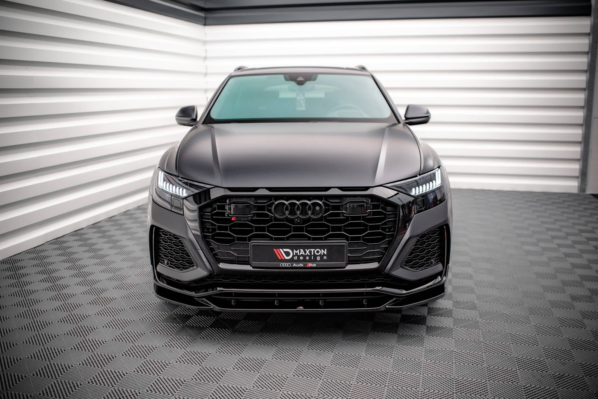 Maxton Design Splitter delantero V.2 para Audi RSQ8 Mk1 - imagen 2