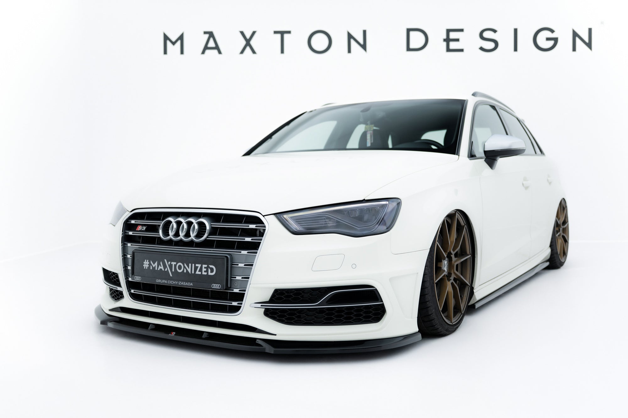 Maxton Design Splitter delantero V.2 para Audi S3 / A3 S-Line Sportback / Hatchback 8V - imagen 1