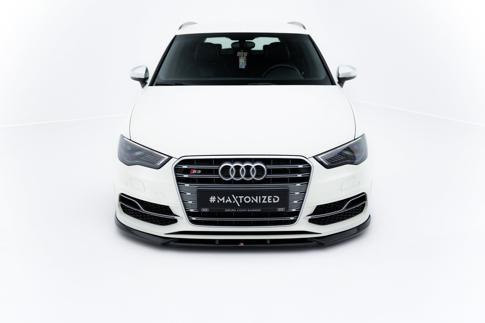 Maxton Design Splitter delantero V.2 para Audi S3 / A3 S-Line Sportback / Hatchback 8V - imagen 2