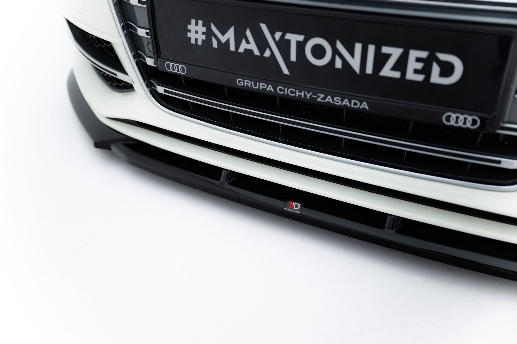 Maxton Design Splitter delantero V.2 para Audi S3 / A3 S-Line Sportback / Hatchback 8V - imagen 3