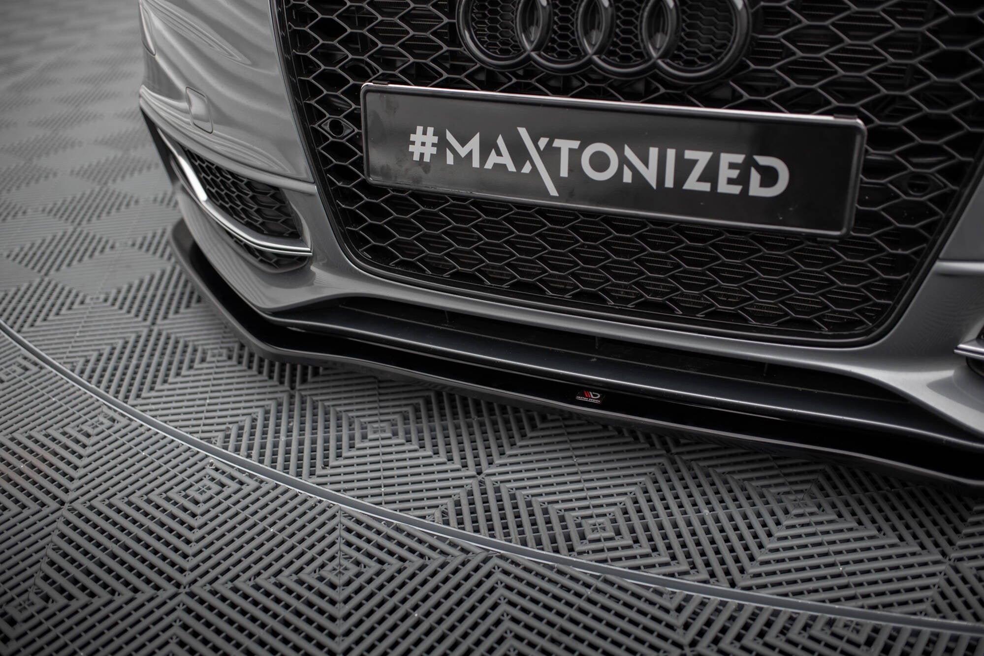 Maxton Design Splitter delantero V.2 para Audi S5 / A5 S-Line 8T Facelift - imagen 3