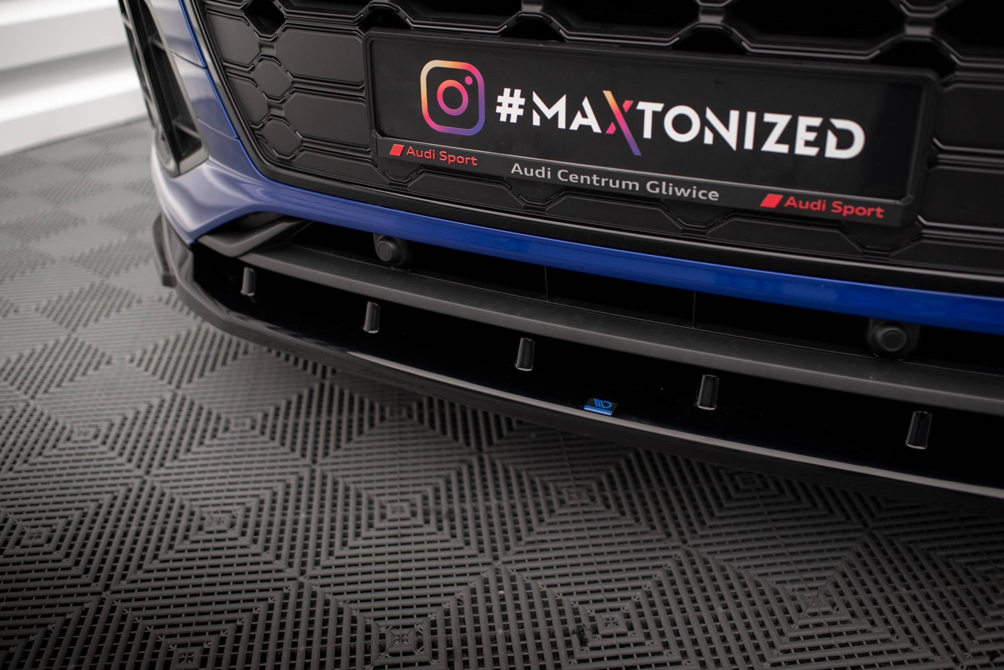 Maxton Design Splitter delantero V.2 para Audi SQ5 / Q5 S-Line SUV / Sportback Mk2 Facelift - imagen 3