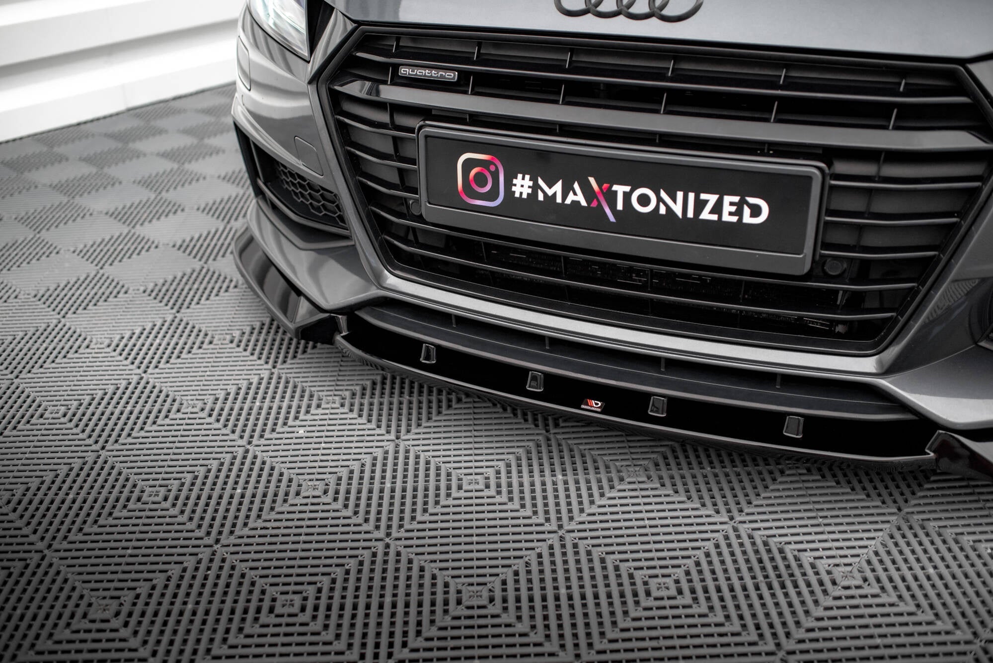 Maxton Design Splitter delantero V.2 para Audi TT S / S-Line 8S - imagen 3