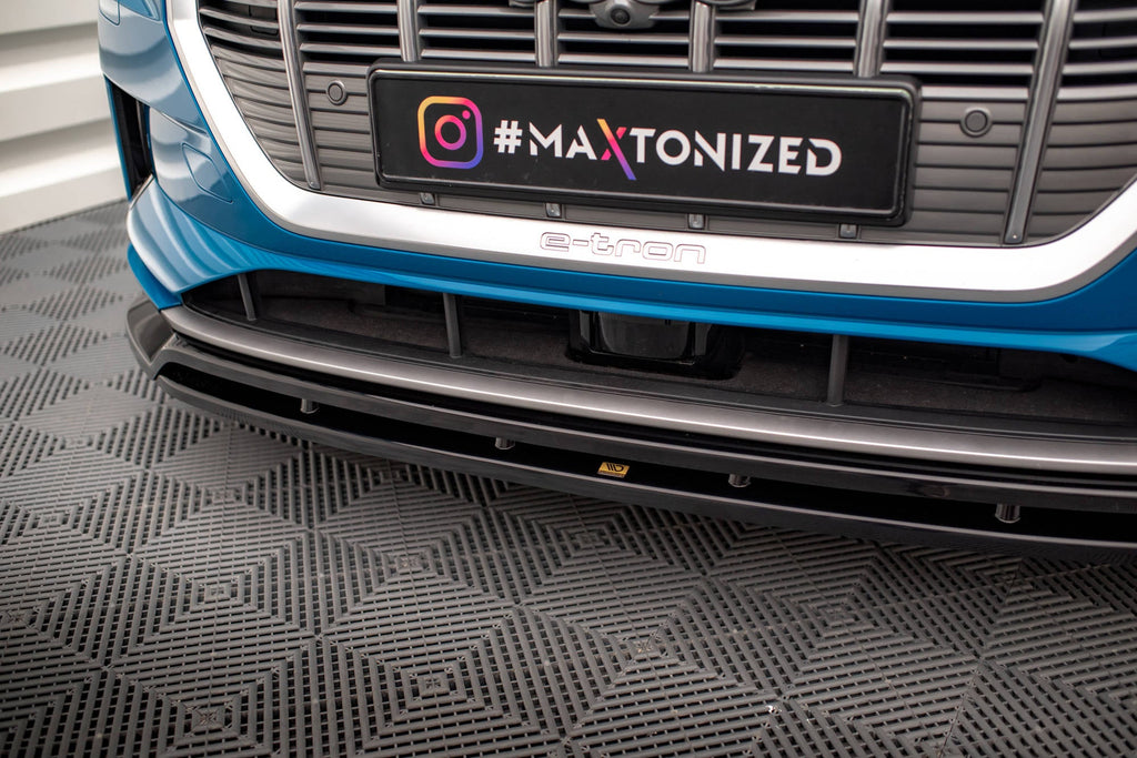 Maxton Design Splitter delantero V.2 para Audi e-tron - imagen 3