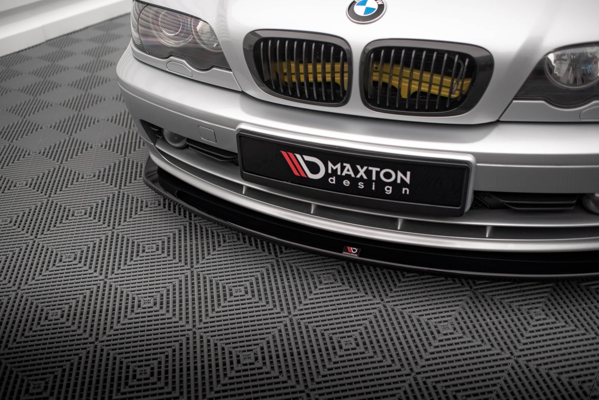 Maxton Design Splitter delantero V.2 para BMW 3 Coupe E46 - imagen 3
